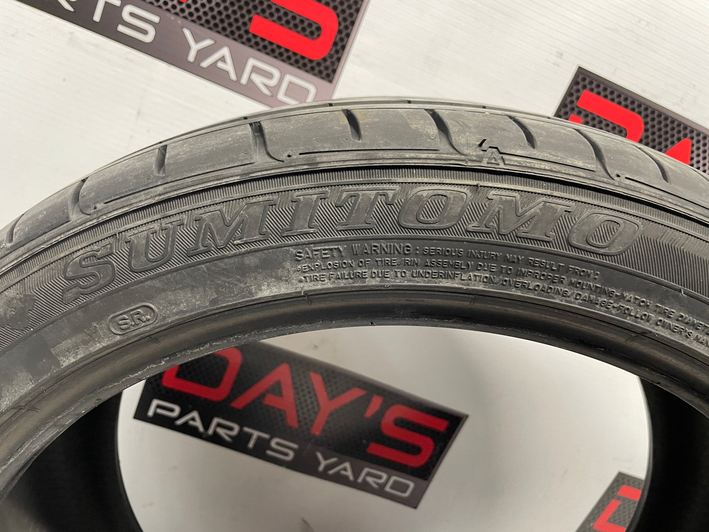 Sumitomo HTR Z III245/40ZR19 Tire - Day's Parts Yard