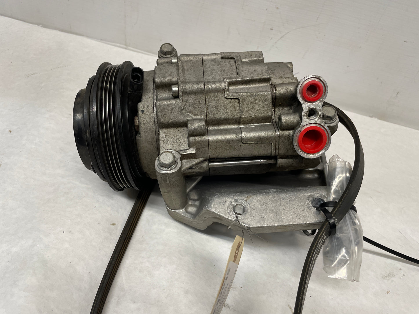 2012 Chevy Camaro ZL1 AC A/C Air Conditioner Compressor & Bracket OEM - Day's Parts Yard