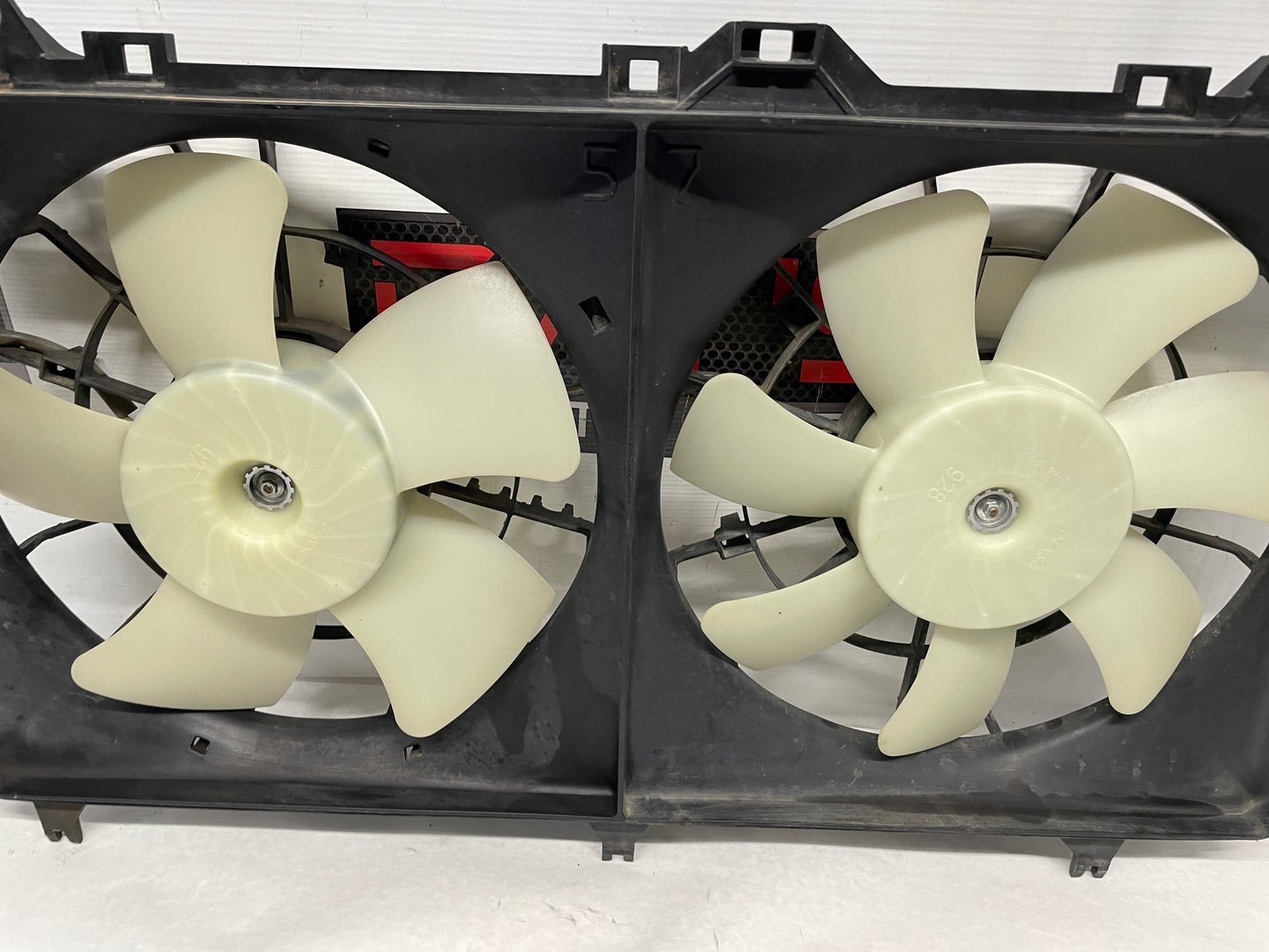 2012 Chevy Camaro ZL1 Radiator Duel Dual Electric Coolant Cooling Fan OEM - Day's Parts Yard