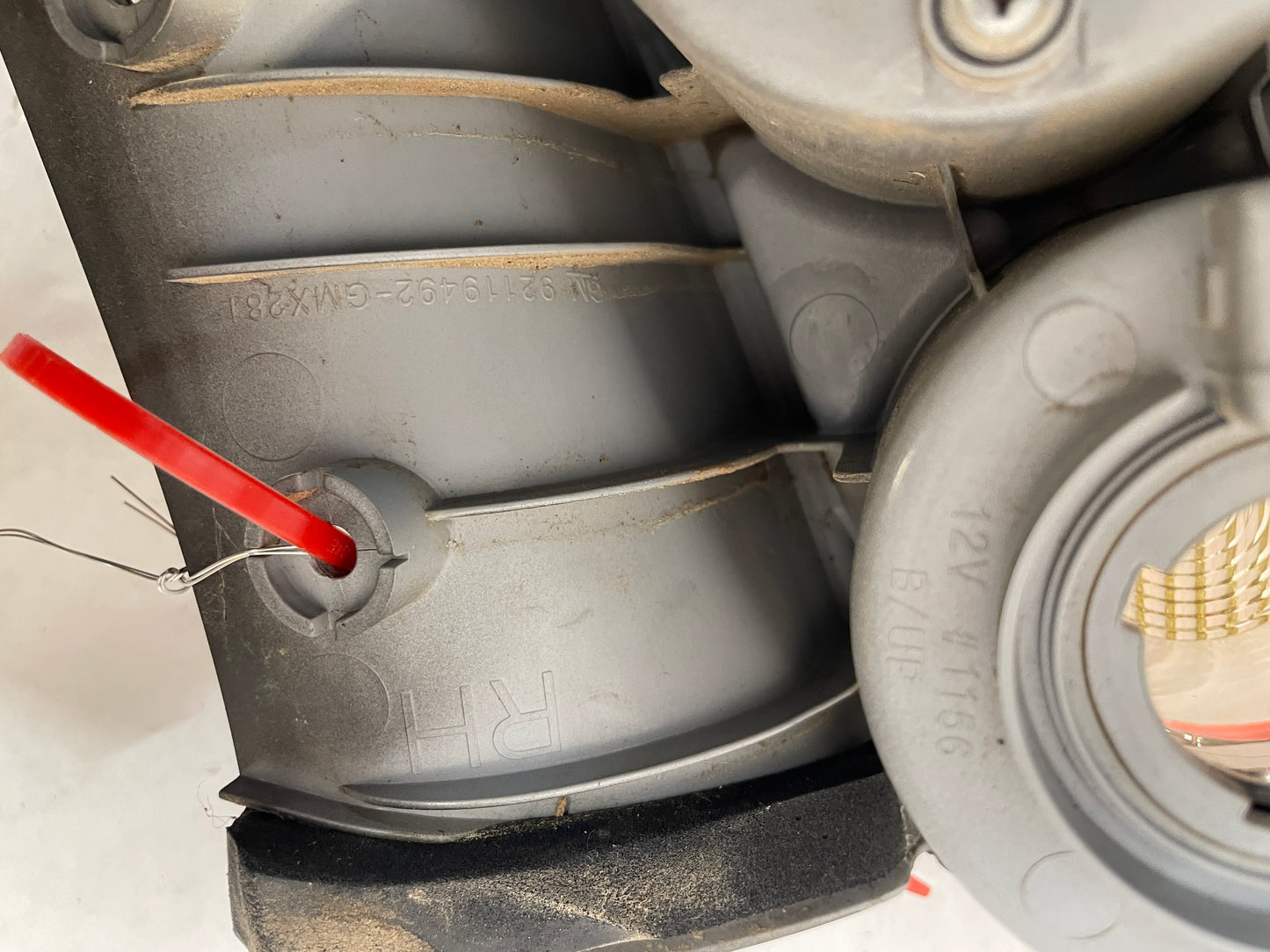 2005 Pontiac GTO RH Passenger Tail Light Taillight Lamp OEM