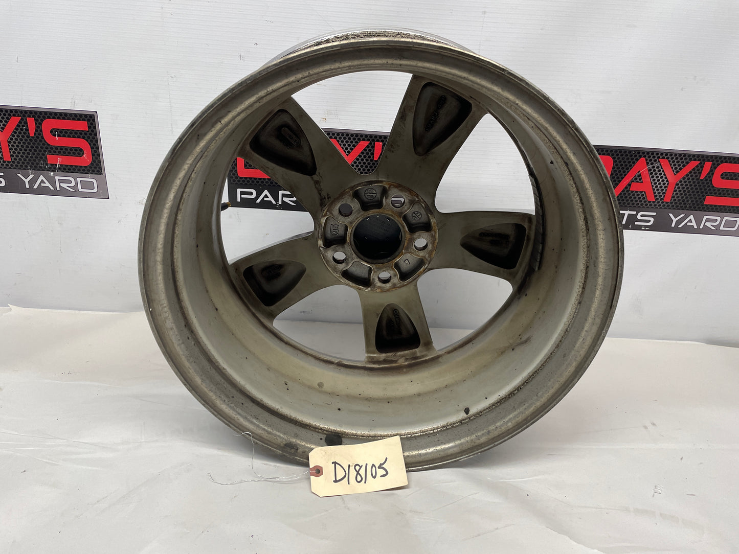 2009 Pontiac G8 GT Factory OEM Wheel 19X8 OEM - Day's Parts Yard