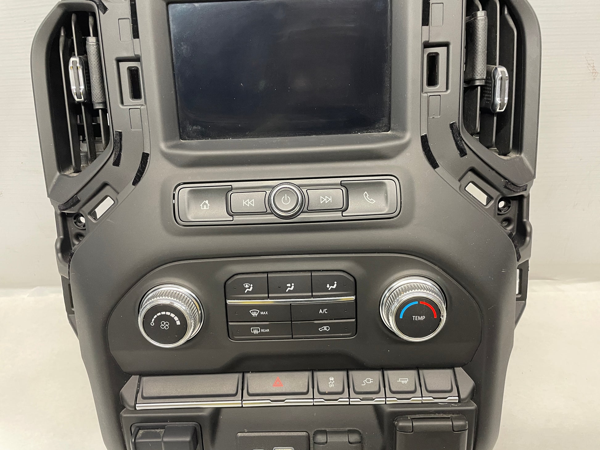 2022 GMC Sierra C2500 Radio Stereo CUE HVAC Control Panel OEM - Day's Parts Yard