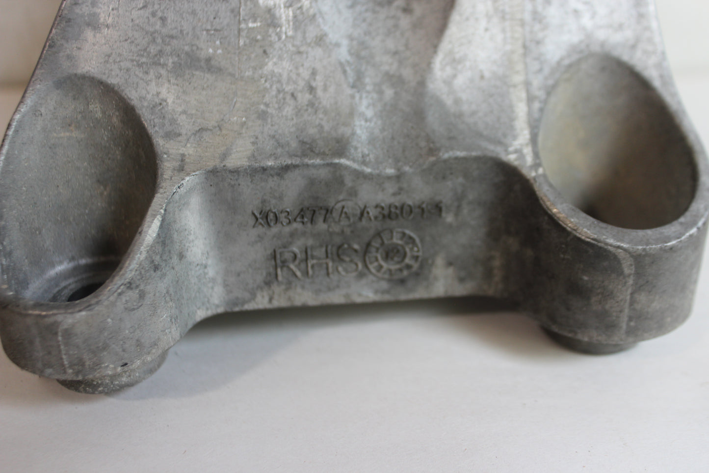 2013 Chevy Camaro ZL1 RH Passenger Engine Motor Mount Stand OEM - Day's Parts Yard