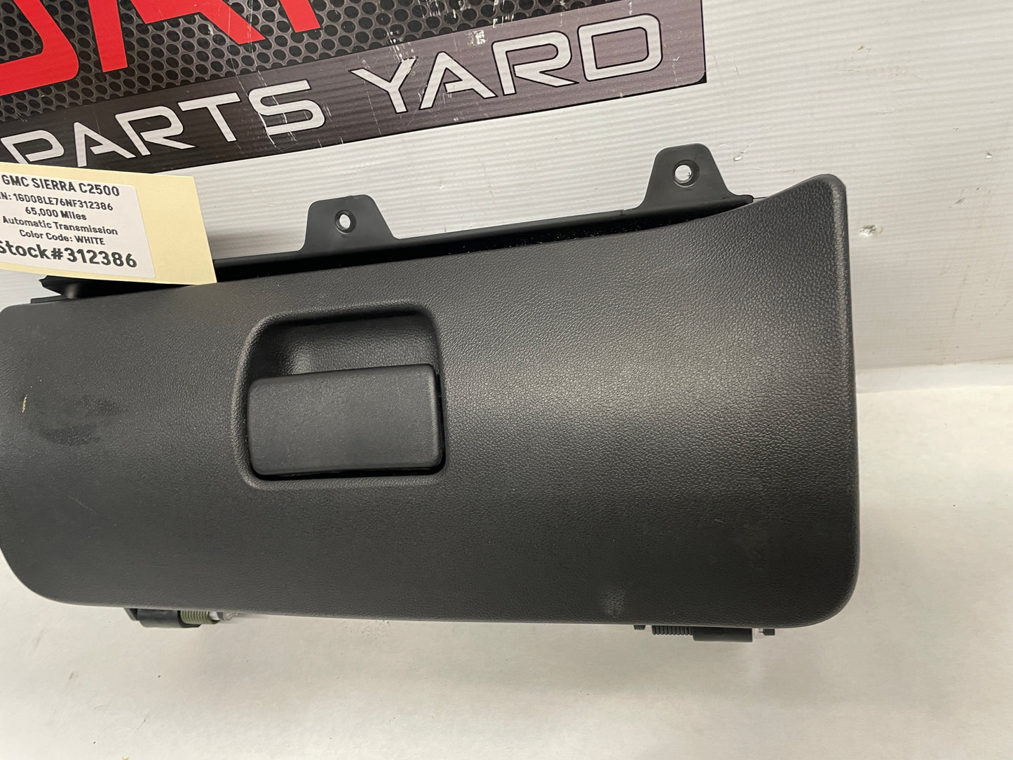 2022 GMC Sierra C2500 Upper Glove Box Dash Compartment OEM - Day's Parts Yard