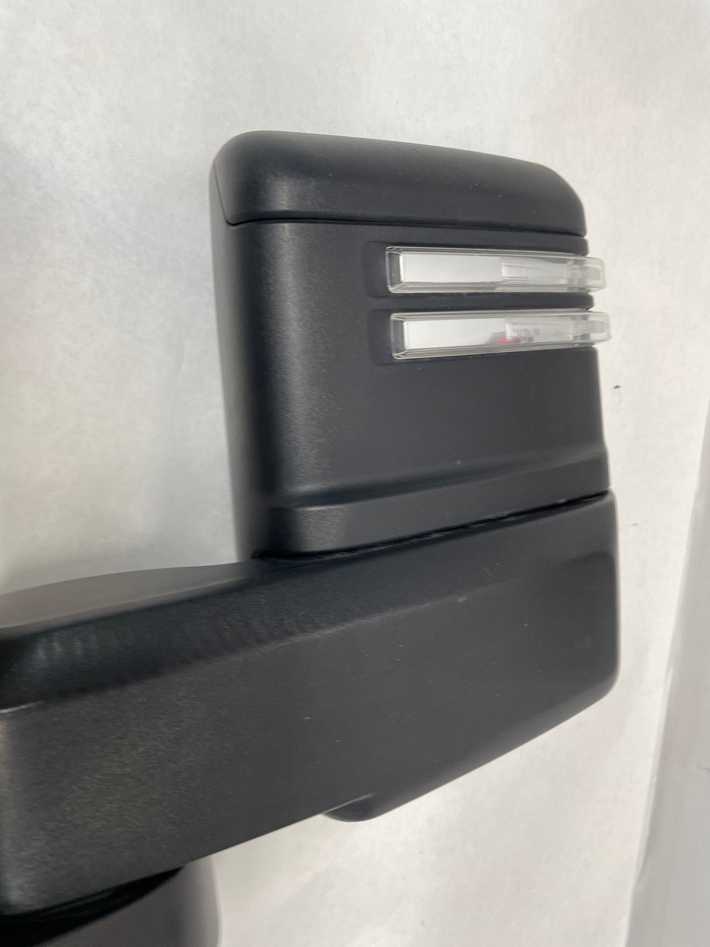 2022 GMC Sierra C2500 LH Driver Exterior Door Tow Mirror OEM - Day's Parts Yard