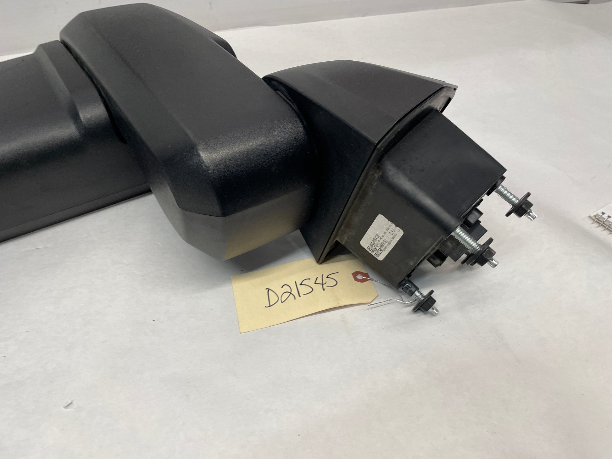 2022 GMC Sierra C2500 LH Driver Exterior Door Tow Mirror OEM - Day's Parts Yard