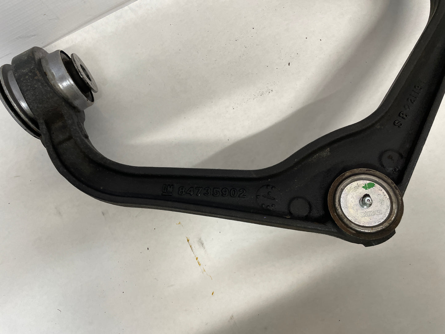 2022 GMC Sierra C2500 LH Driver Front Upper Control Arm OEM - Day's Parts Yard
