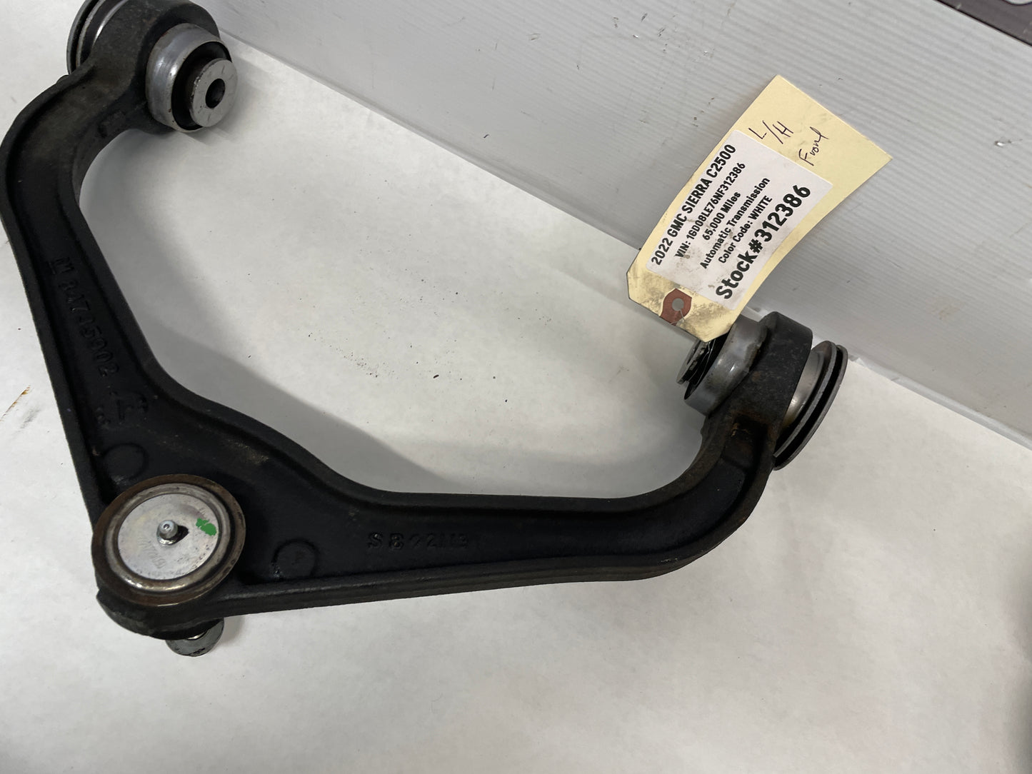 2022 GMC Sierra C2500 LH Driver Front Upper Control Arm OEM - Day's Parts Yard