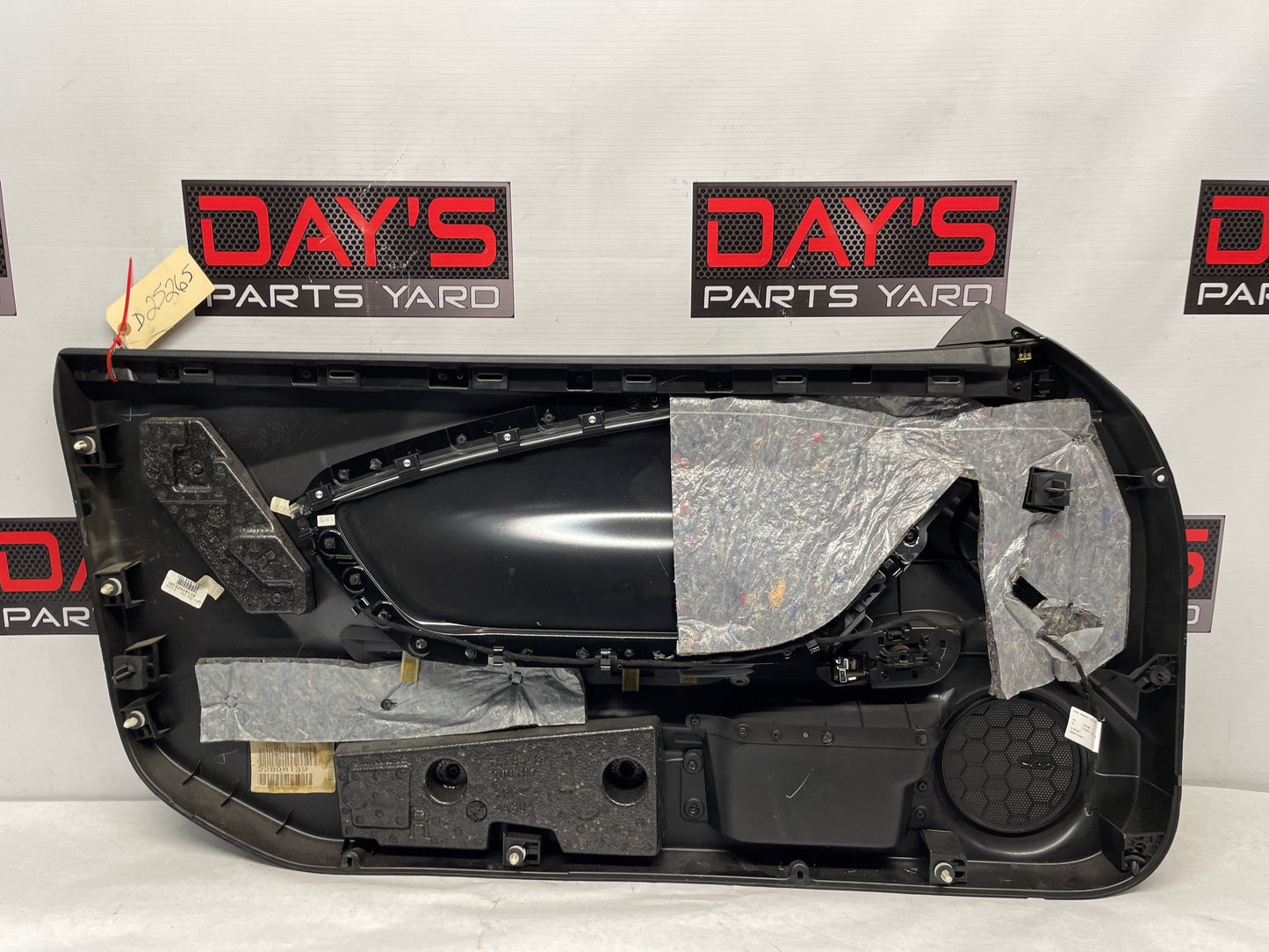 2012 Chevy Camaro ZL1 RH Passenger Carbon Flash Front Interior Door Panel OEM - Day's Parts Yard