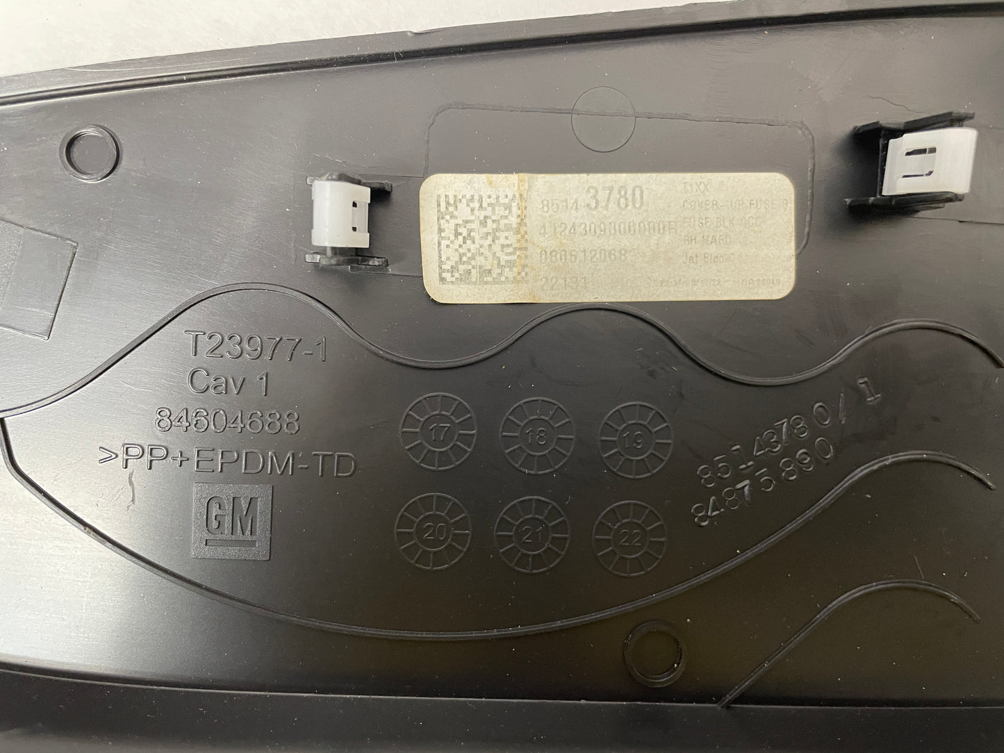 2022 GMC Sierra C2500 RH Passenger Dashboard Fuse Cover Trim OEM - Day's Parts Yard