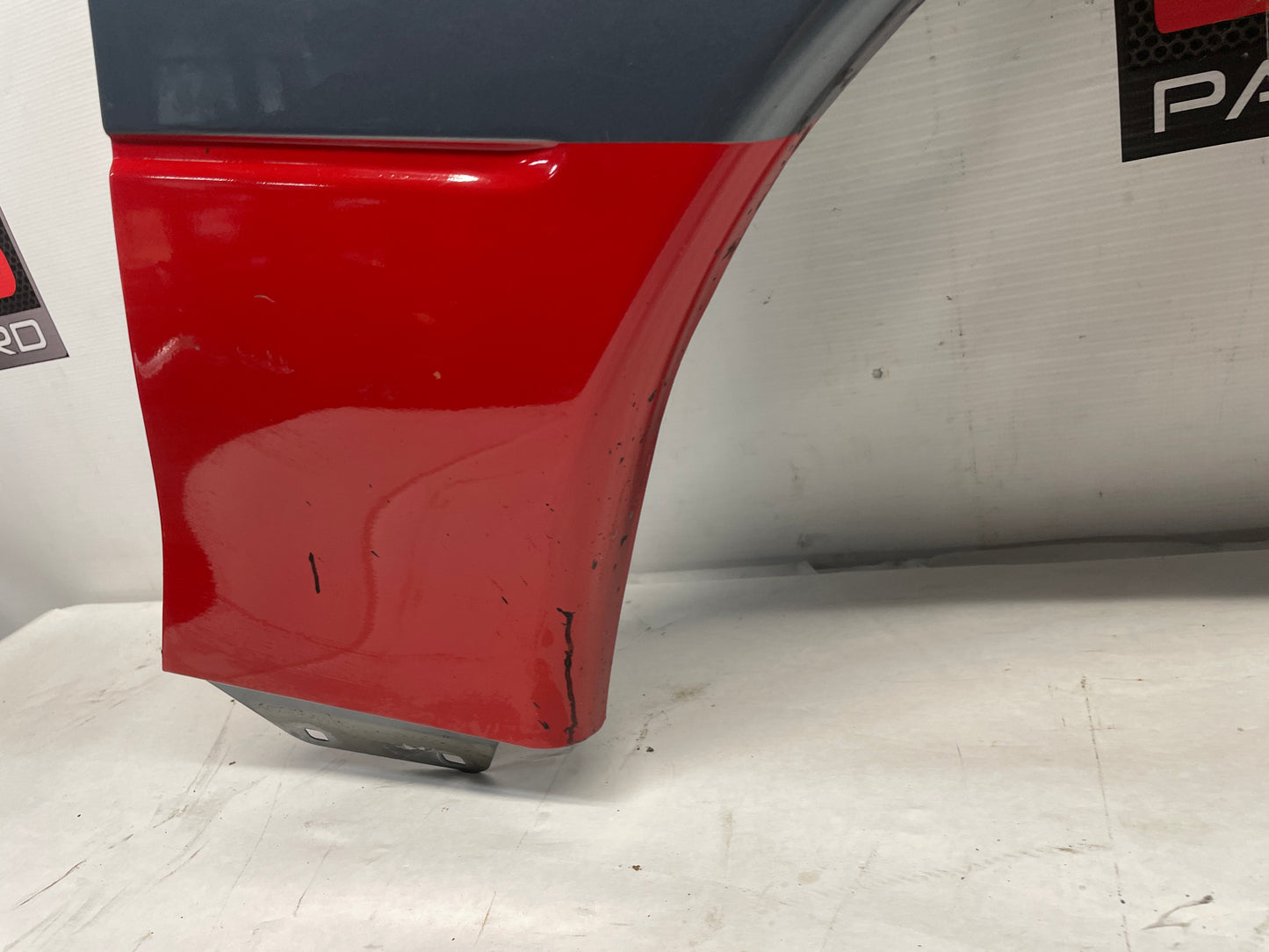 2005 Pontiac GTO RH Passenger Front Fender OEM LOCAL PICK UP - Day's Parts Yard
