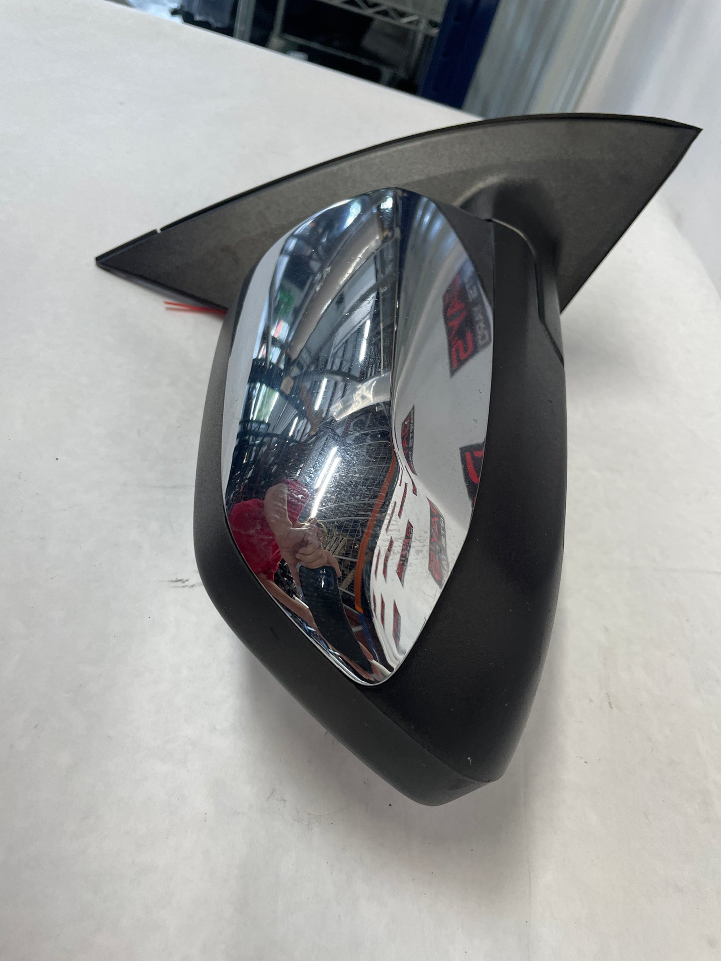 2009 Pontiac G8 Base RH Passenger Exterior Mirror OEM - Day's Parts Yard
