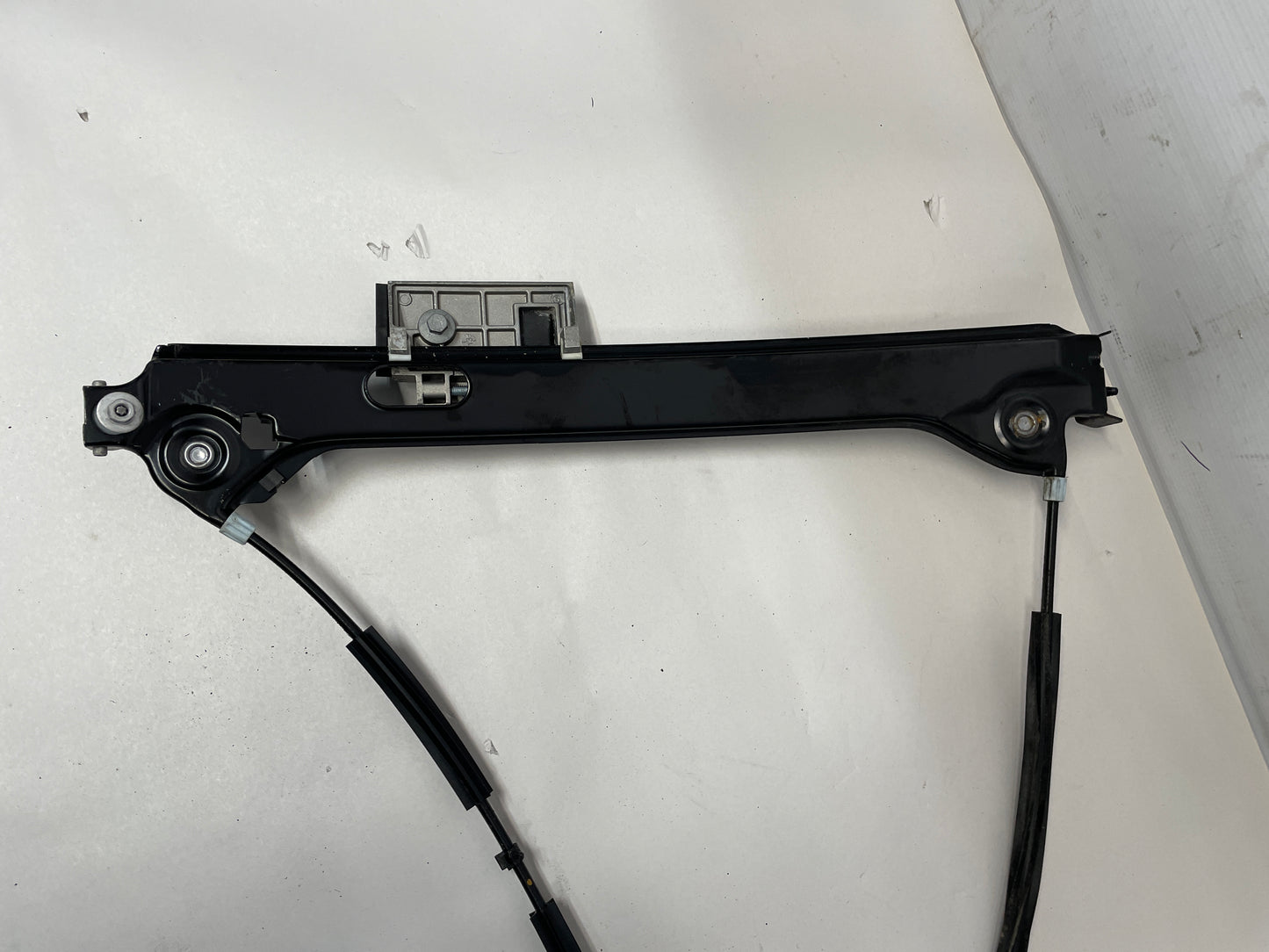 2014 Cadillac CTS-V Coupe RH Passenger Window Regulator w/ Motor OEM - Day's Parts Yard