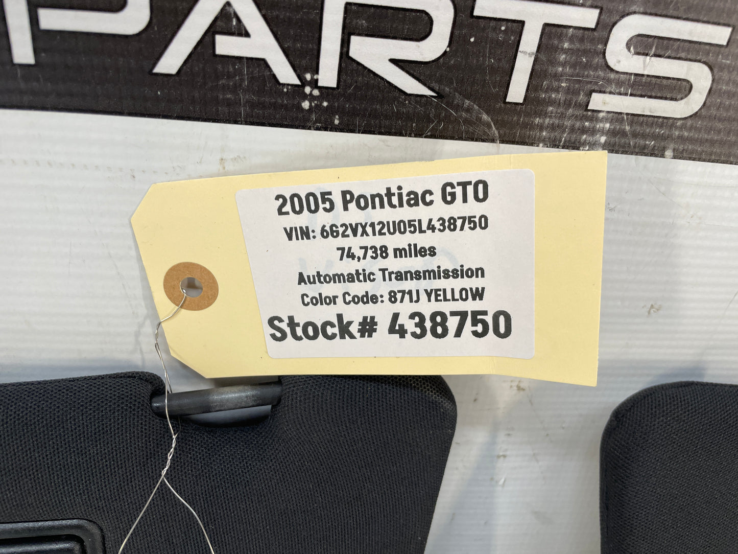 2005 Pontiac GTO RH & LH Sun Visors Shades Sunvisors w/ Clips OEM