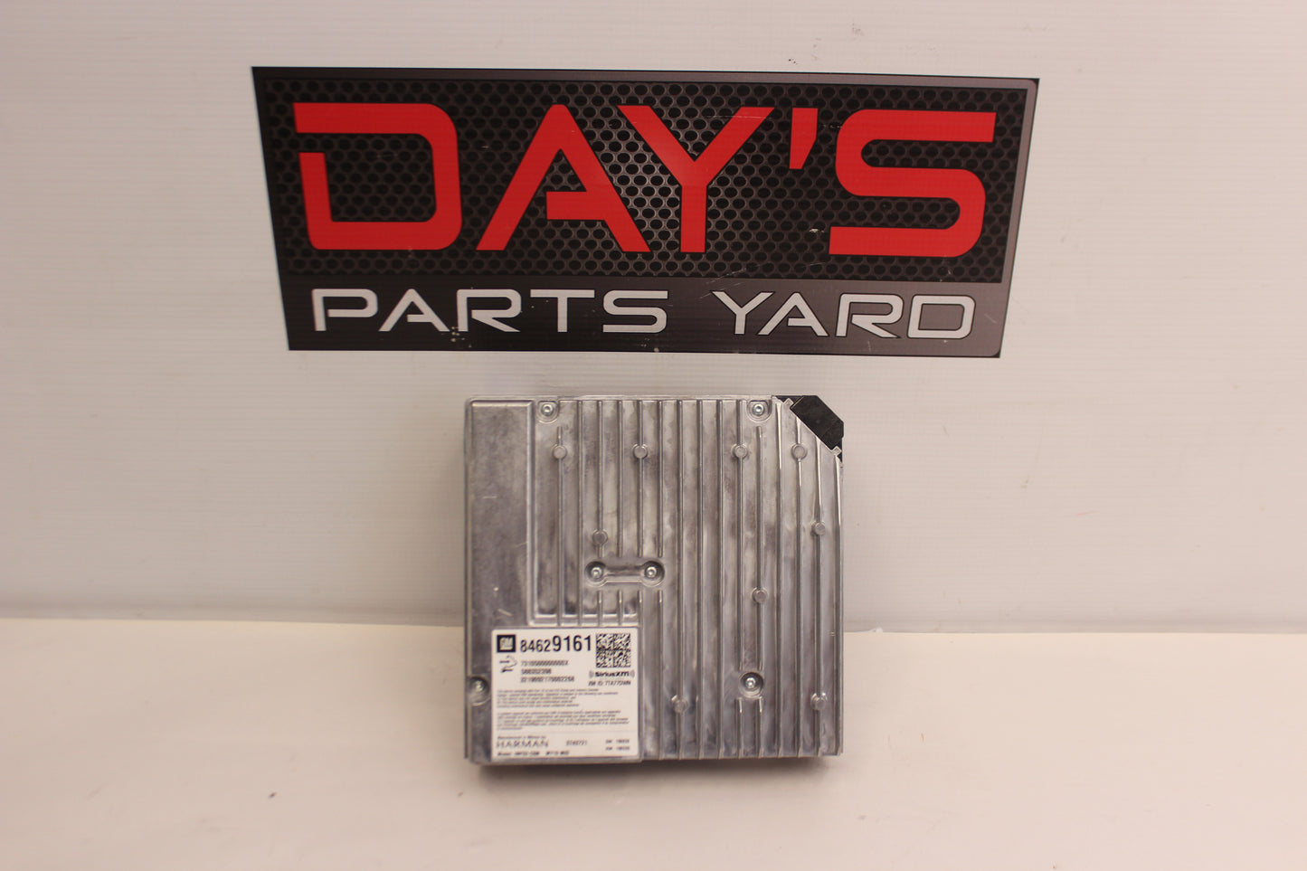 2019 Chevy Camaro SS 1LE Sirius XM Satellite Radio Control Module - Day's Parts Yard