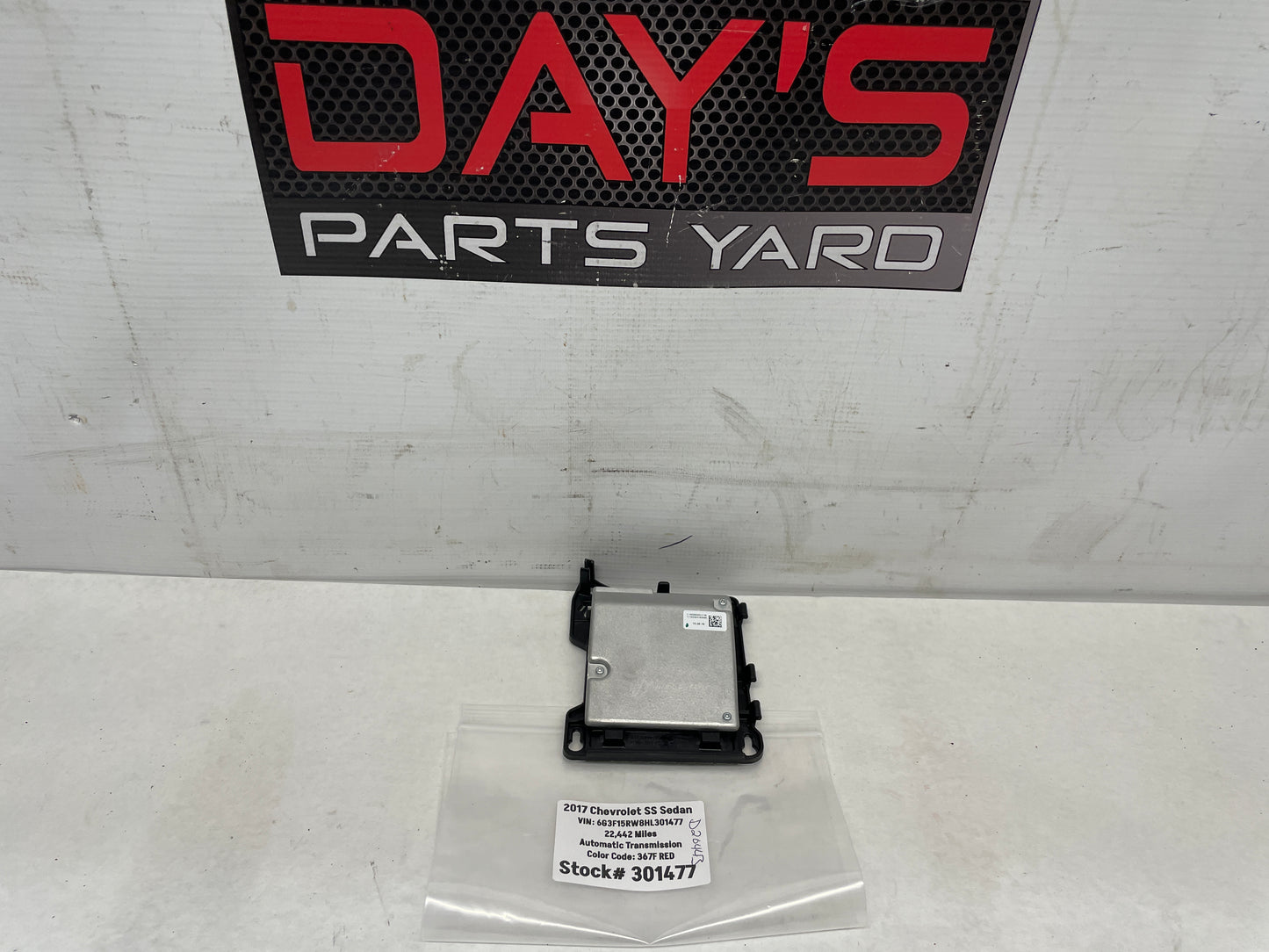 2017 Chevy SS Sedan Windshield Lane Departure Camera Module System OEM - Day's Parts Yard
