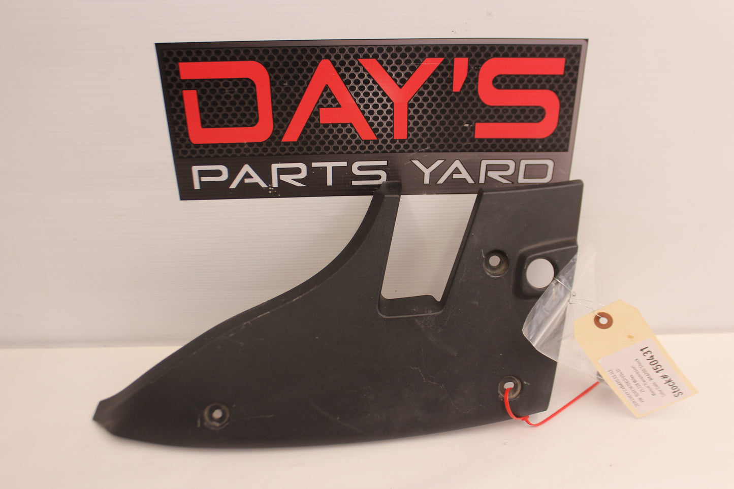 2019 Chevy Camaro SS 1LE RH & LH Tail Light Taillight Filler Panel Cover OEM - Day's Parts Yard