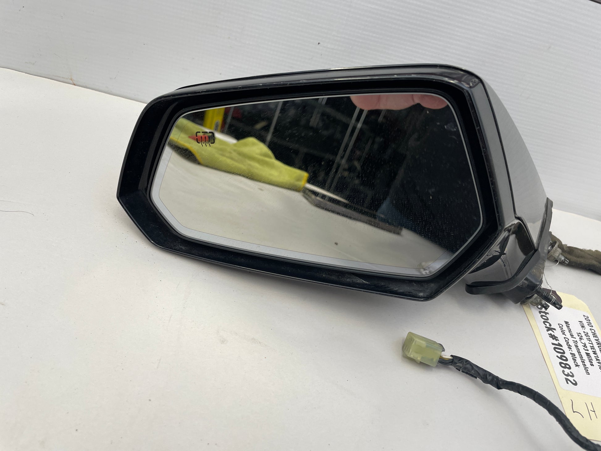 2010 Chevy Camaro SS LH Driver Heated Exterior Mirror OEM - Day's Parts Yard