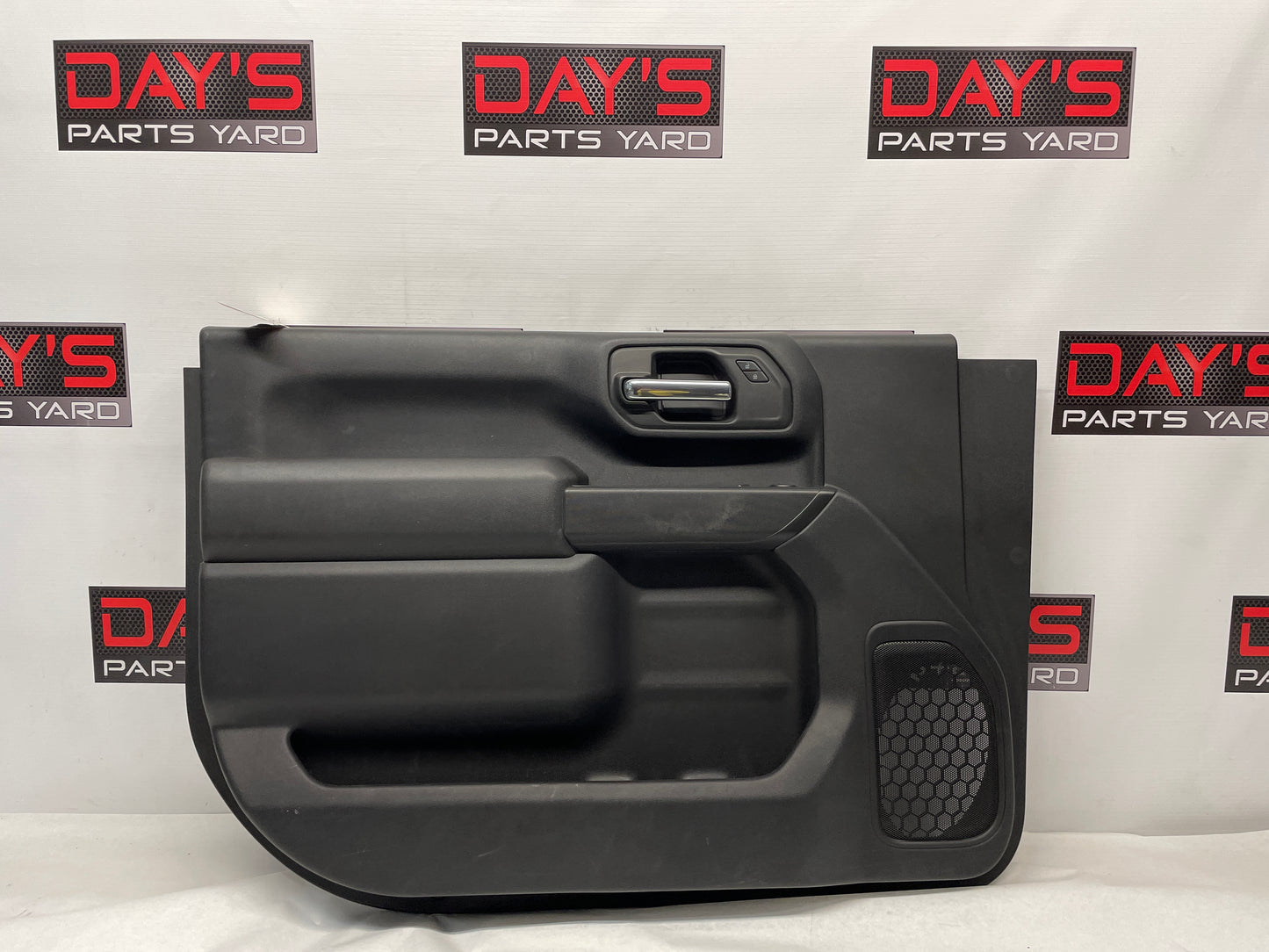 2022 GMC Sierra C2500 LH Driver Front Interior Door Trim Panel OEM - Day's Parts Yard