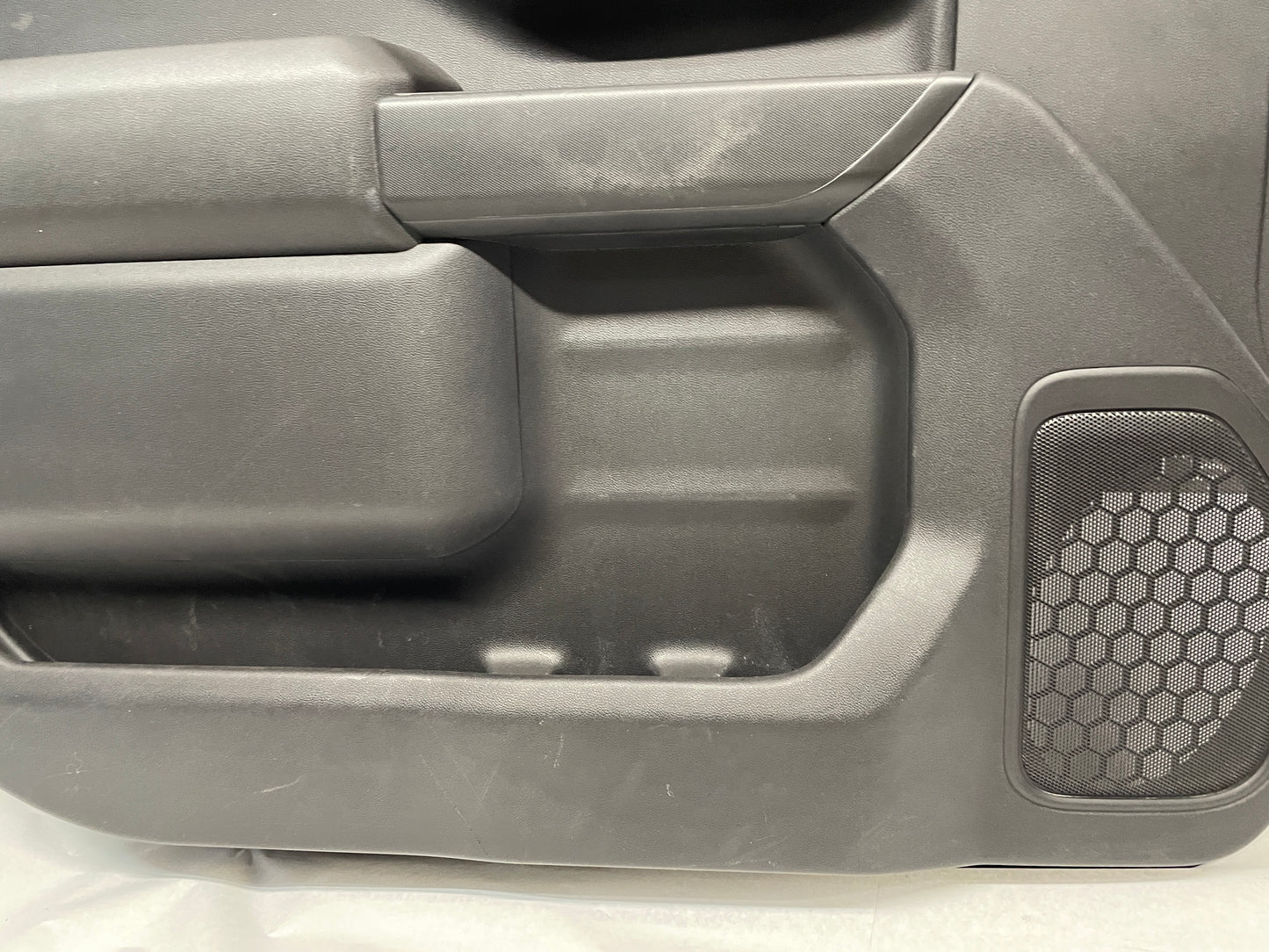 2022 GMC Sierra C2500 LH Driver Front Interior Door Trim Panel OEM - Day's Parts Yard
