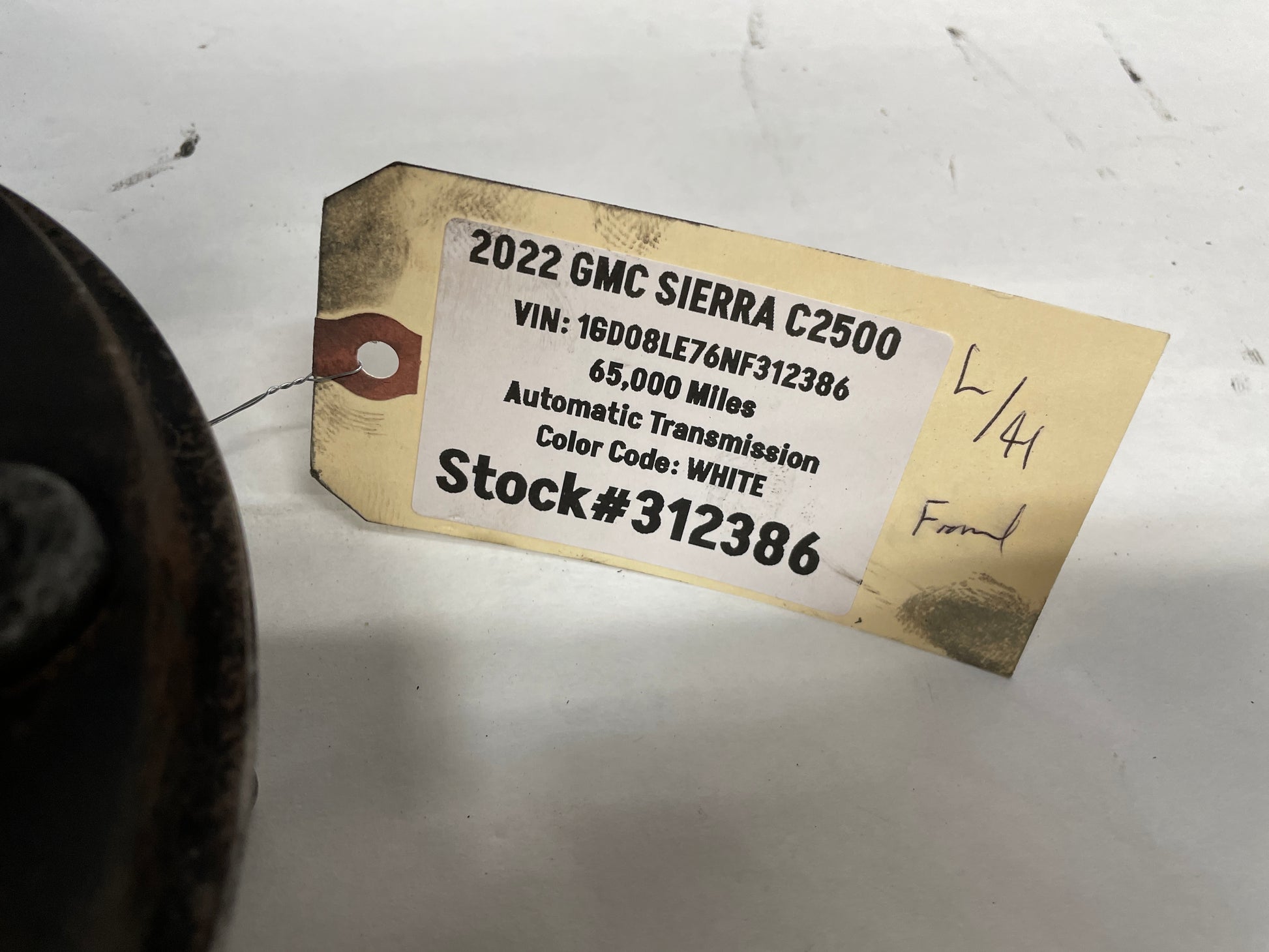 2022 GMC Sierra C2500 LH Driver Front Spindle Knuckle Hub OEM - Day's Parts Yard
