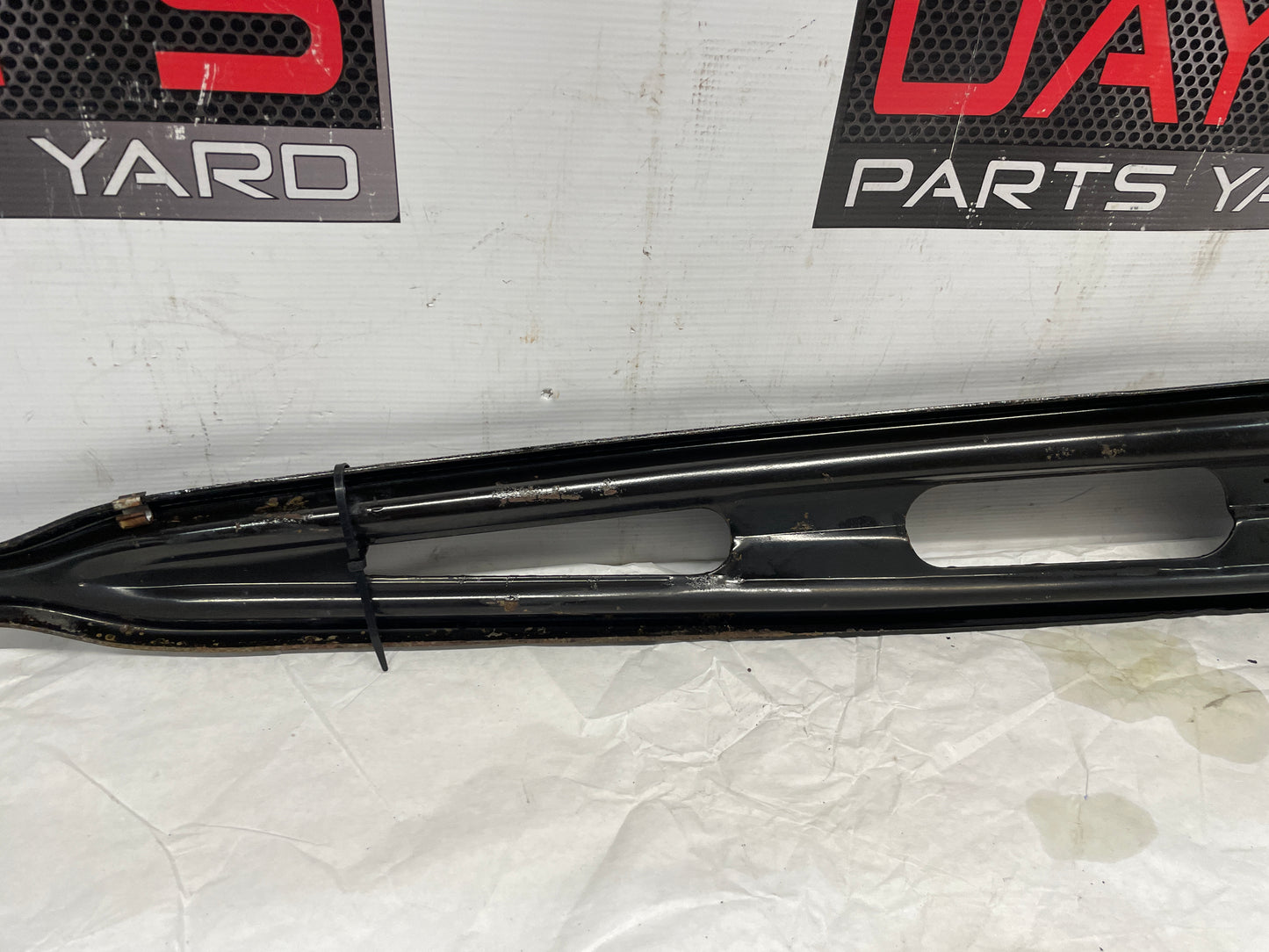 1998 Chevy Camaro Z28 Rear Suspension End Axle Carrier Factory Torque Arm OEM - Day's Parts Yard