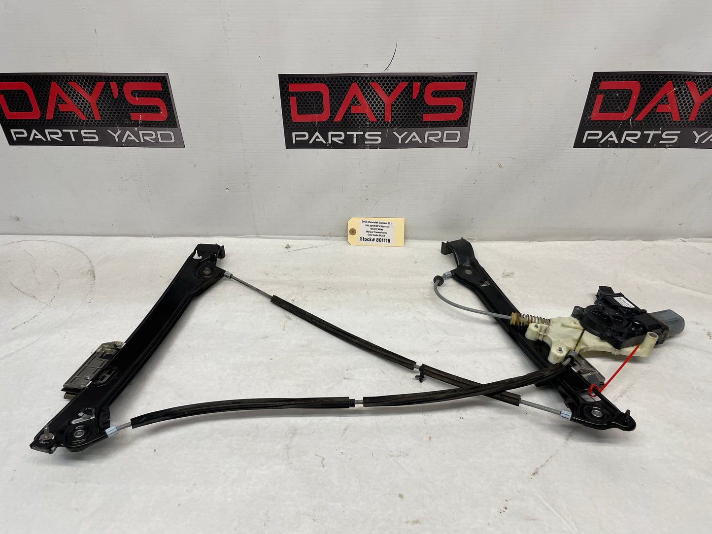 2012 Chevy Camaro ZL RH Passenger Front Window Regulator w/ Motor OEM - Day's Parts Yard