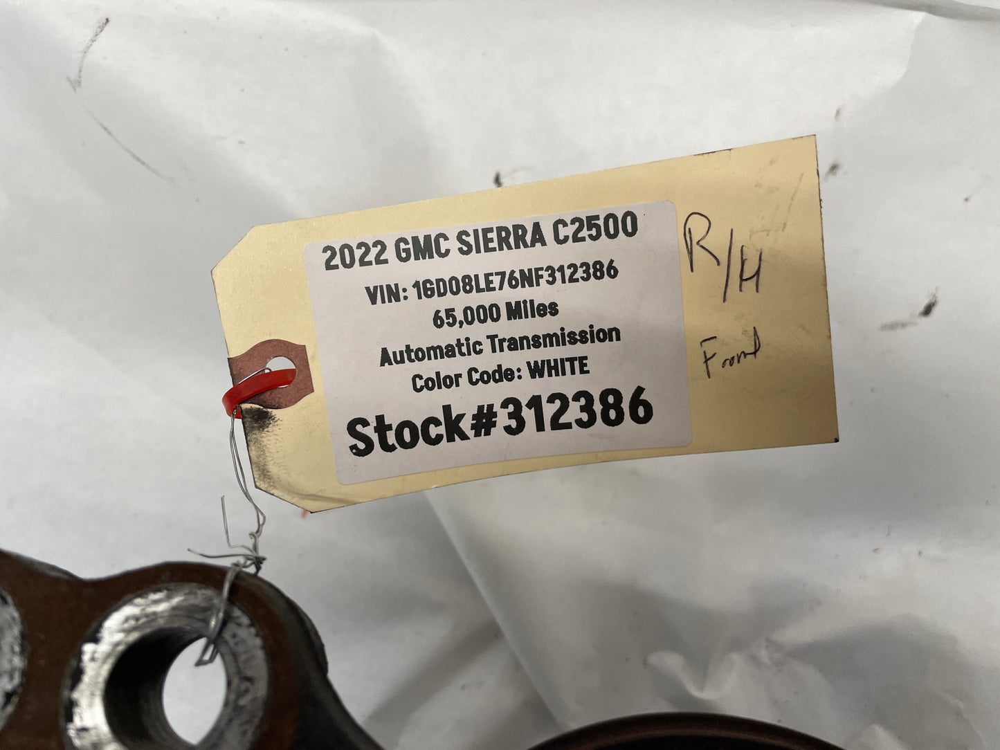 2022 GMC Sierra C2500 RH Passenger Front Spindle Knuckle Hub OEM - Day's Parts Yard