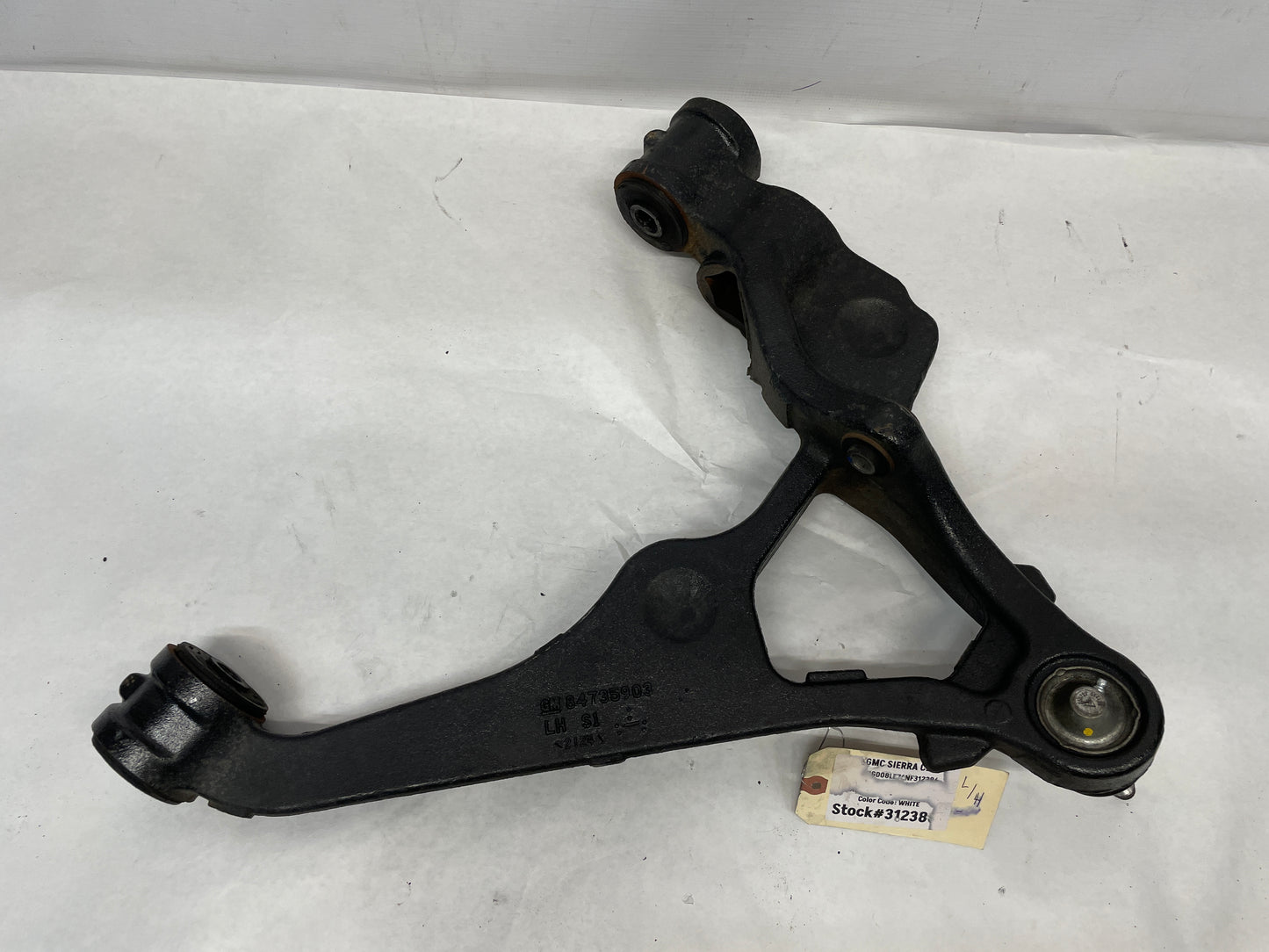 2022 GMC Sierra C2500 LH Driver Front Lower Control Arm OEM - Day's Parts Yard