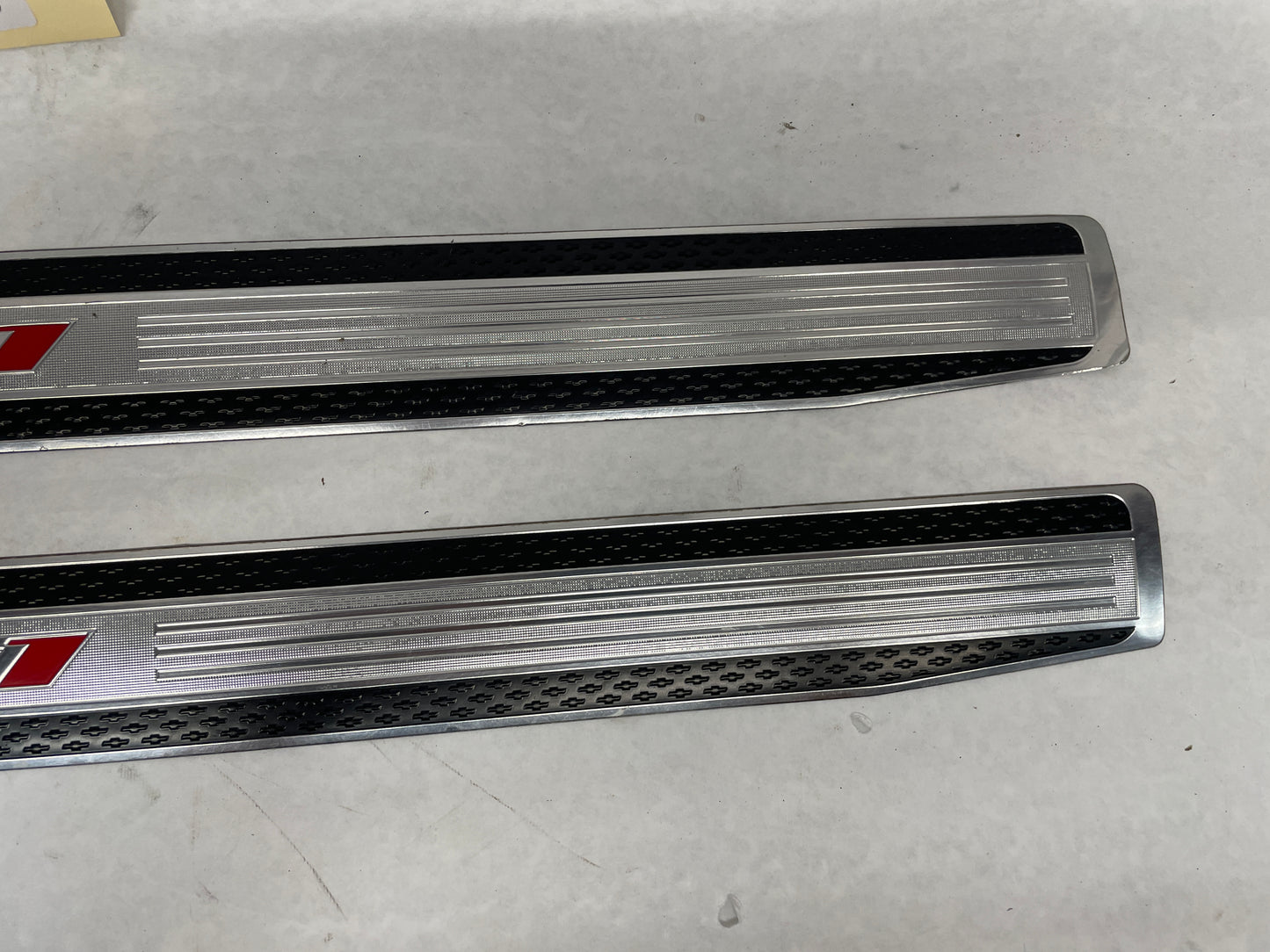 2012 Chevy Camaro ZL1 RH & LH Door Sill Scuff Plate Insert Strips OEM - Day's Parts Yard
