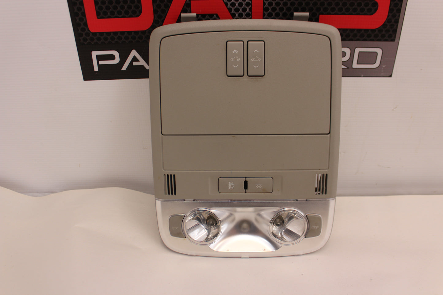 2015 Chevy SS Sedan Over Head Console Dome Map Light OEM - Day's Parts Yard