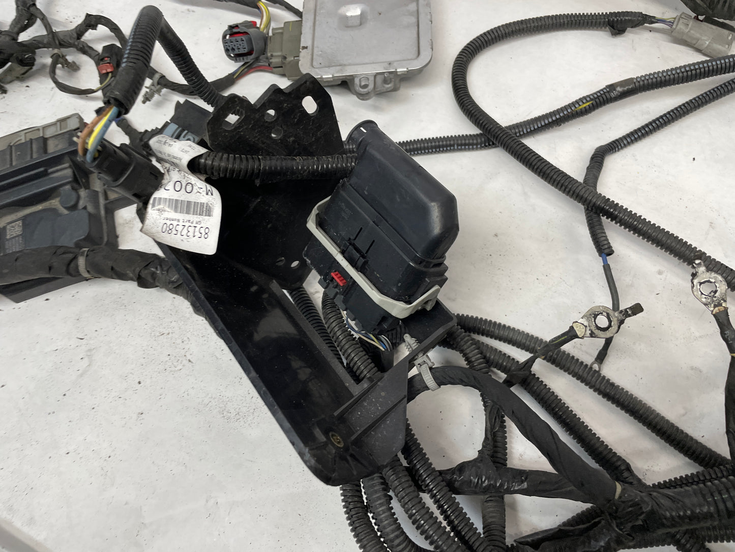 2022 GMC Sierra C2500 Chassis Frame Body Wire Wiring Harness OEM - Day's Parts Yard