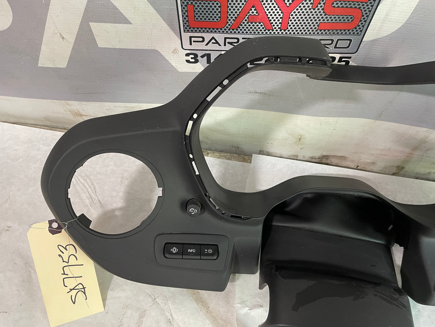 2018 Chevy Camaro ZL1 1LE Dash Board Instrument Panel Cluster Trim Bezel OEM - Day's Parts Yard