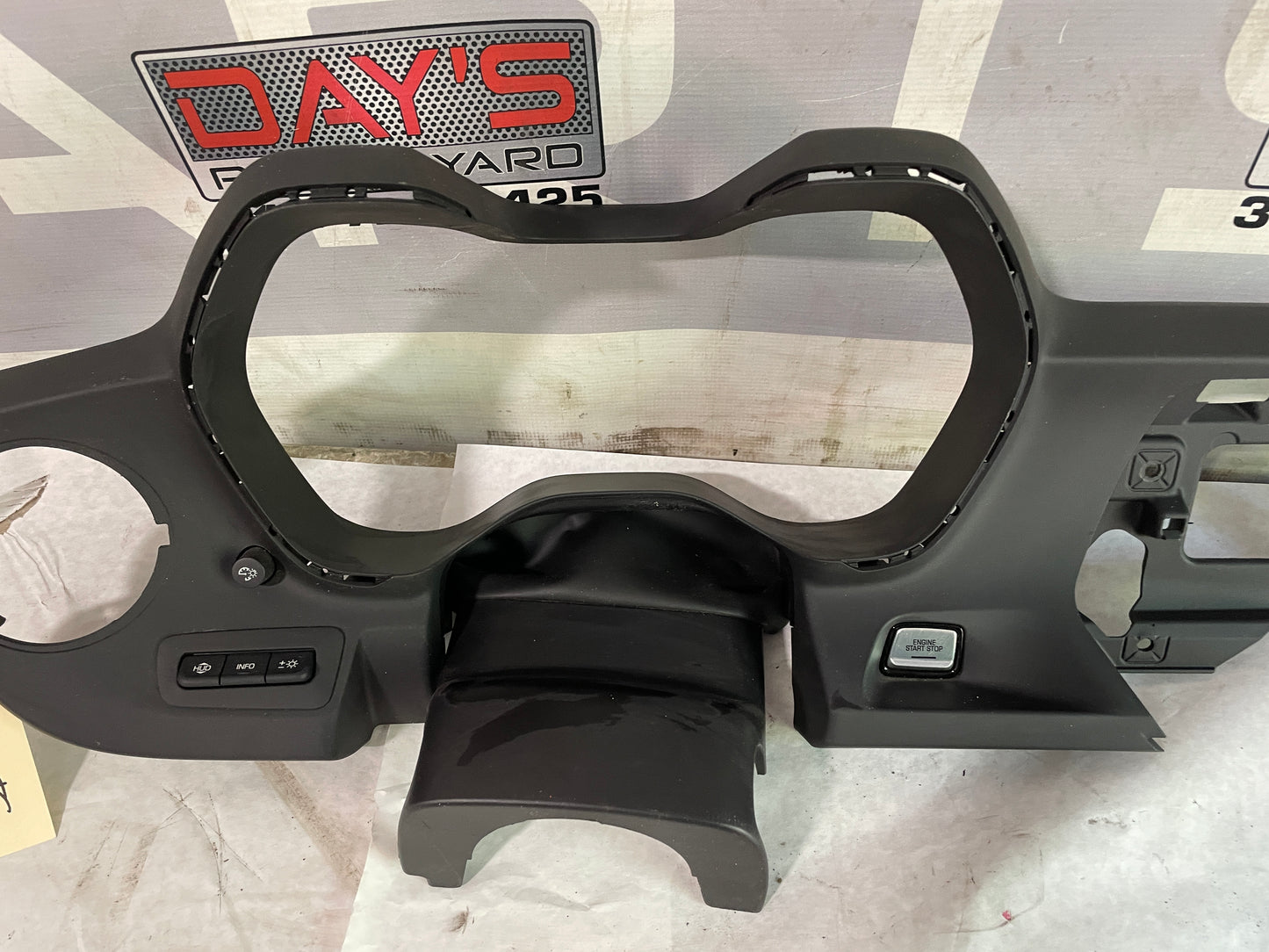 2018 Chevy Camaro ZL1 1LE Dash Board Instrument Panel Cluster Trim Bezel OEM - Day's Parts Yard