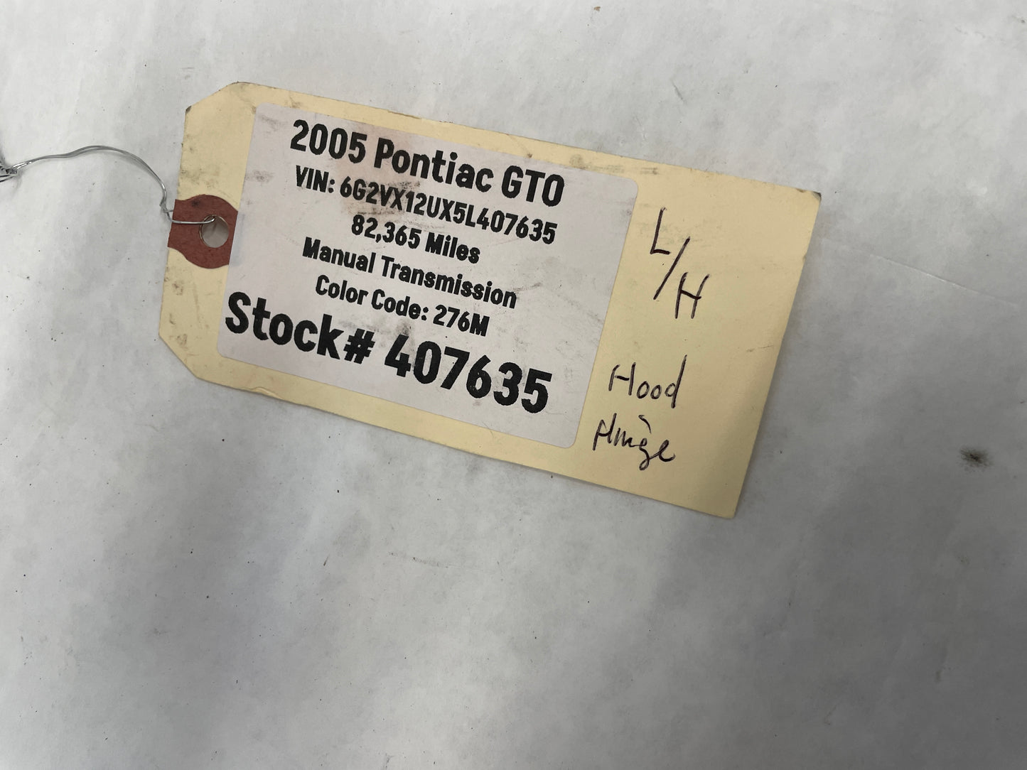 2005 Pontiac GTO RH & LH Hood Hinges Set OEM