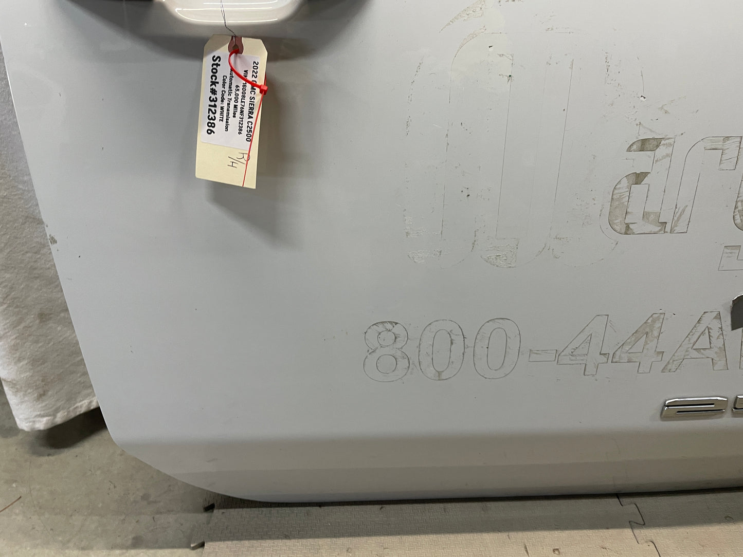 2022 GMC Sierra C2500 Front RH Passenger Standard Single Cab Door OEM - Day's Parts Yard