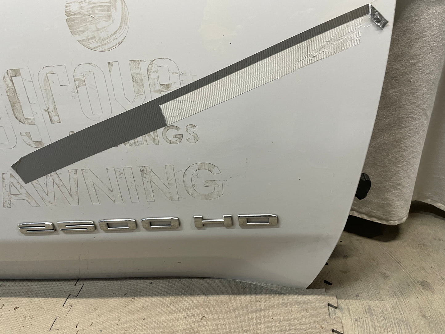 2022 GMC Sierra C2500 Front RH Passenger Standard Single Cab Door OEM - Day's Parts Yard