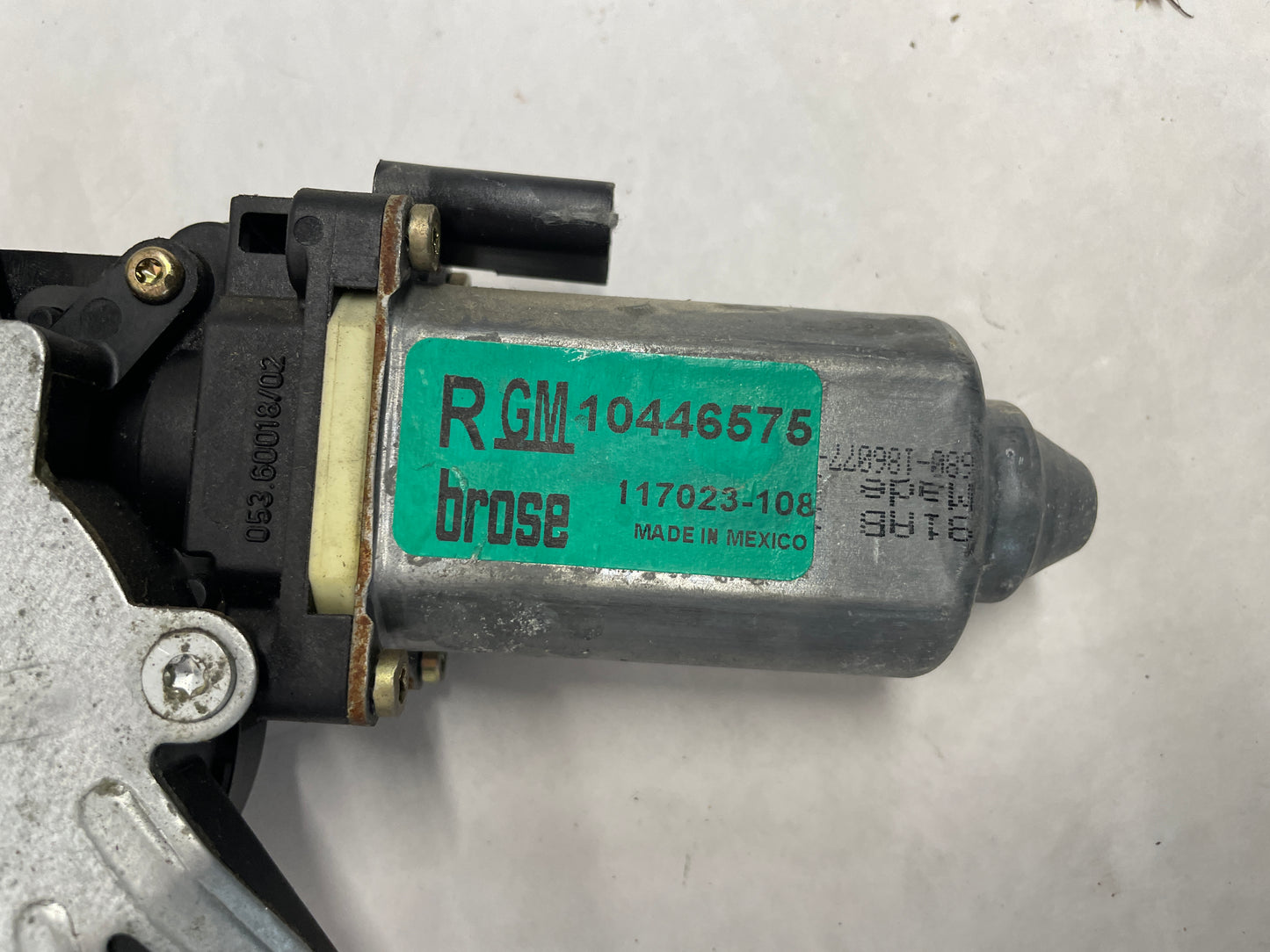 2001 Chevy C5 Corvette RH Passenger Front Window Regulator w/ Motor OEM - Day's Parts Yard