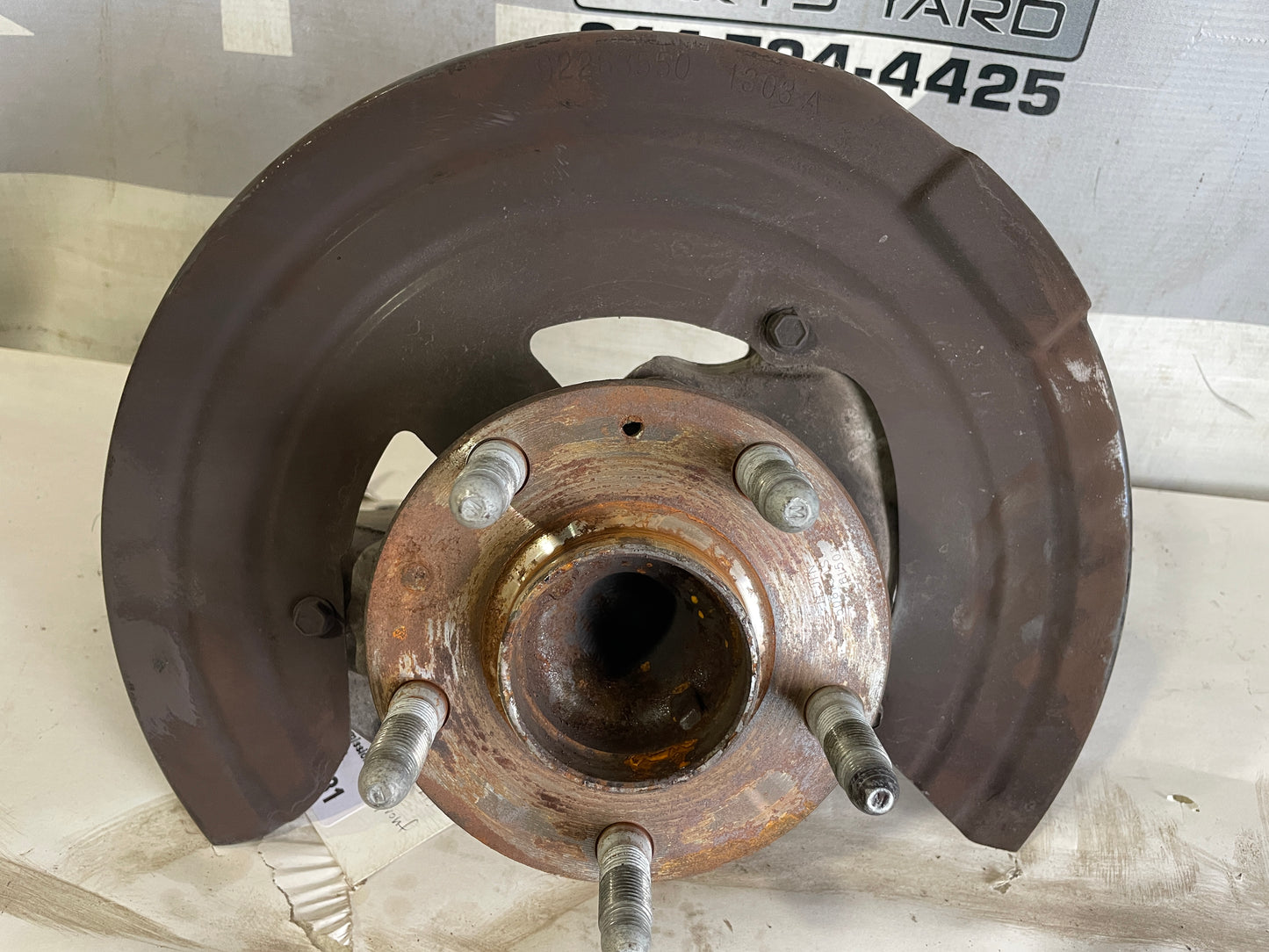 2014 Chevy SS Sedan Front RH Passenger Spindle Knuckle Hub Assembly OEM - Day's Parts Yard