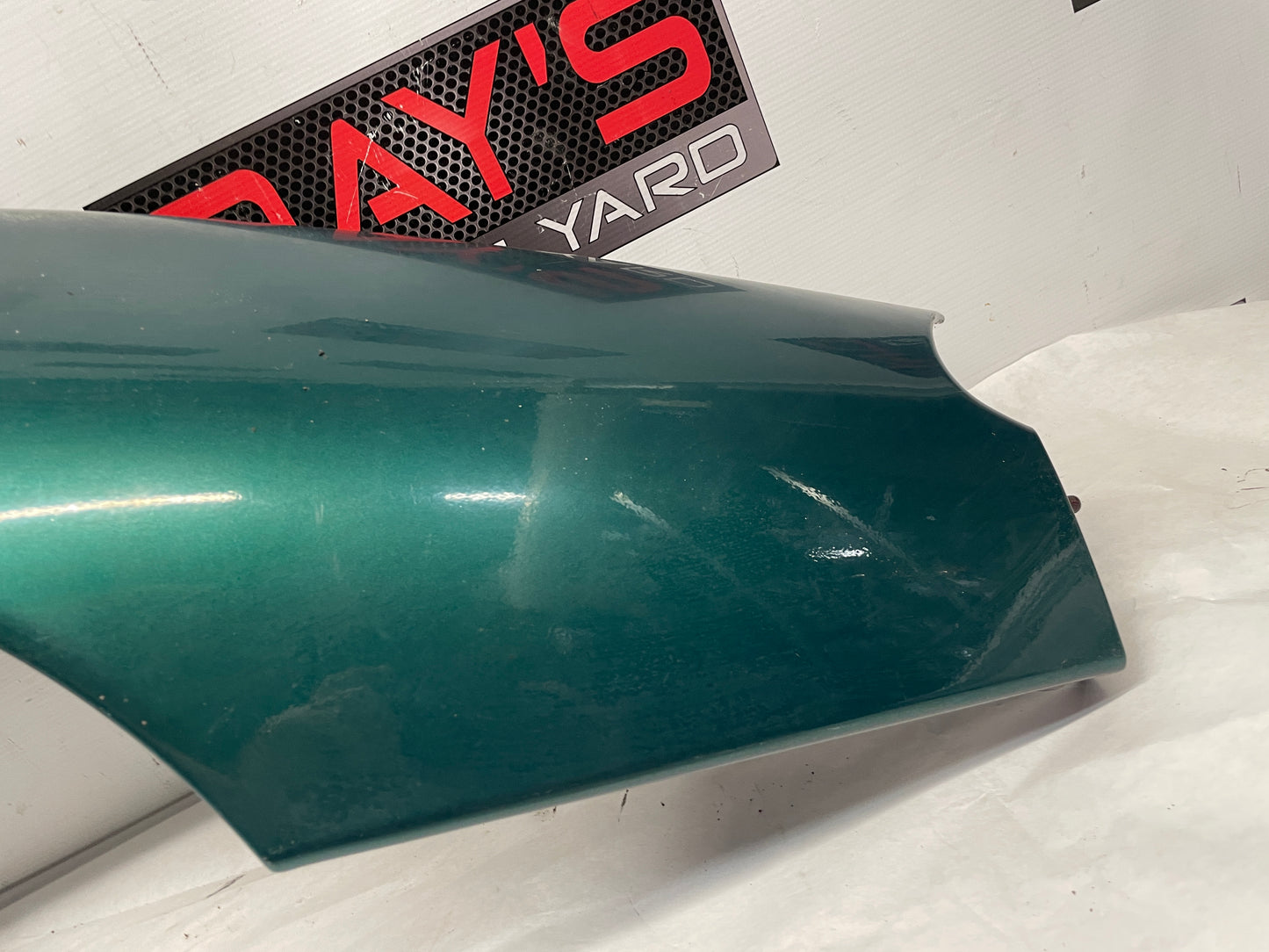 1998 Chevy Camaro Z28 RH Passenger Fender OEM - Day's Parts Yard