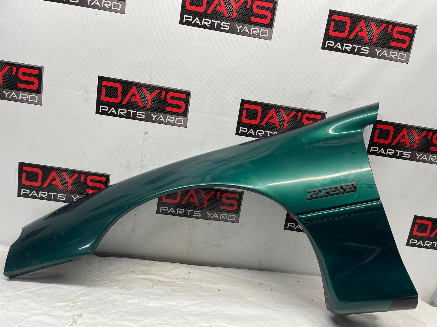 1998 Chevy Camaro Z28 LH Driver Fender OEM - Day's Parts Yard