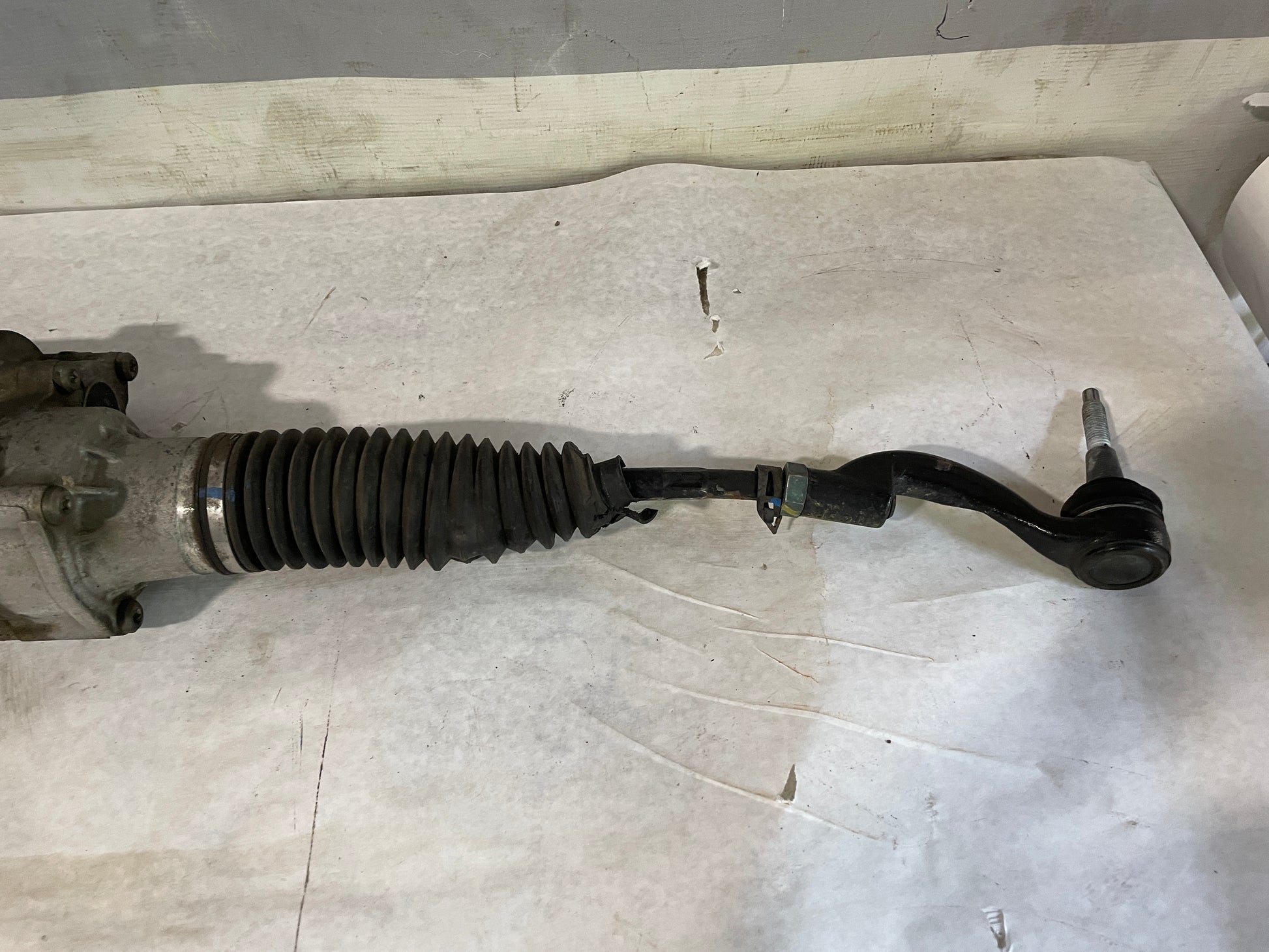 2018 Chevy Camaro ZL1 1LE Power Steering Rack and Pinion OEM - Day's Parts Yard