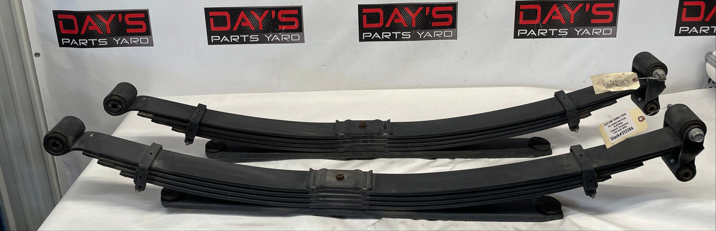 2022 GMC Sierra C2500 LH & RH Rear Leaf Springs OEM - Day's Parts Yard