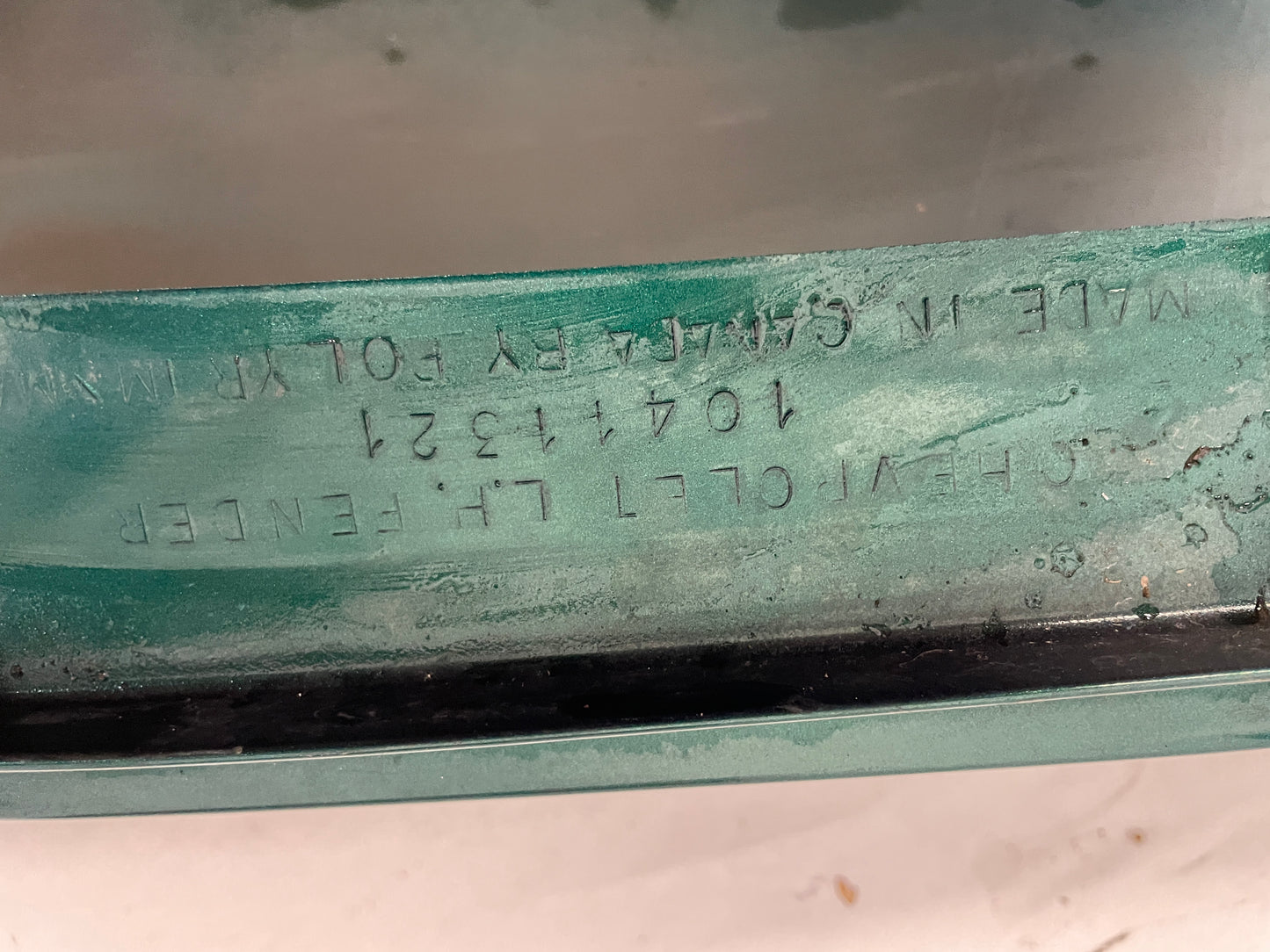 1998 Chevy Camaro Z28 LH Driver Fender OEM - Day's Parts Yard