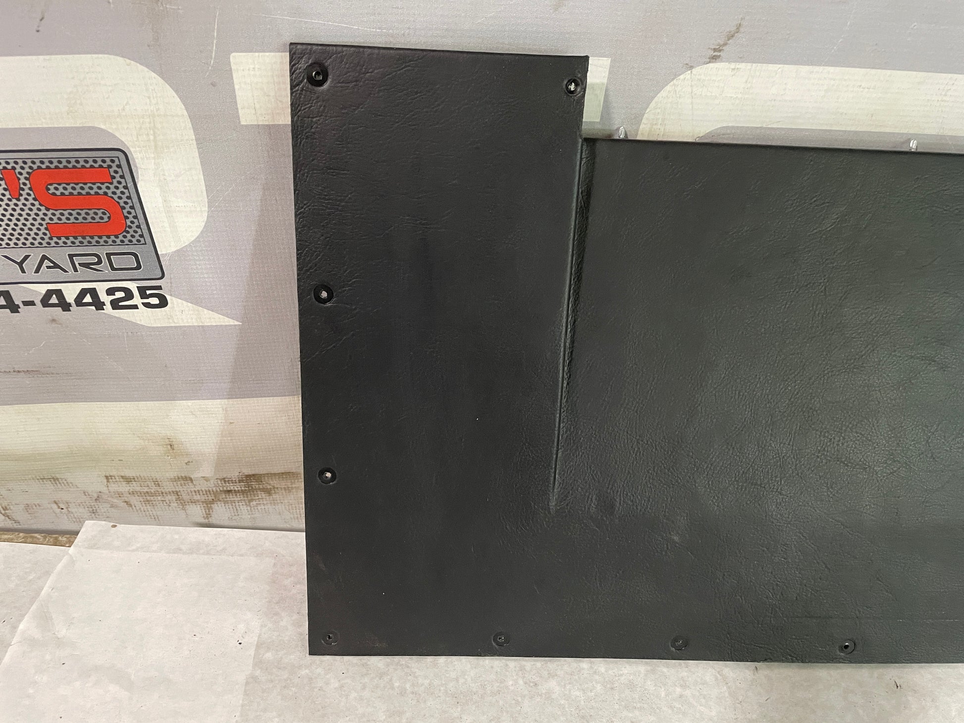 2009 Pontiac G8 GT Rear Seat Access Block Off Plate OEM - Day's Parts Yard