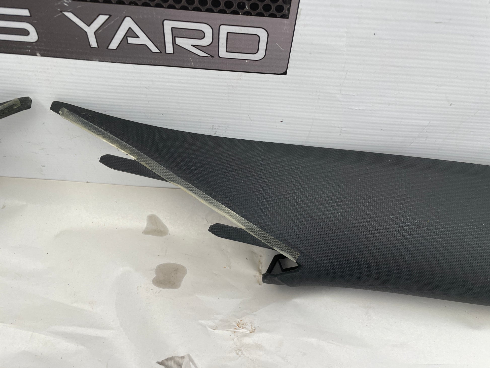 2010 Chevy Camaro SS RH & LH Interior A Pillar Trim OEM - Day's Parts Yard