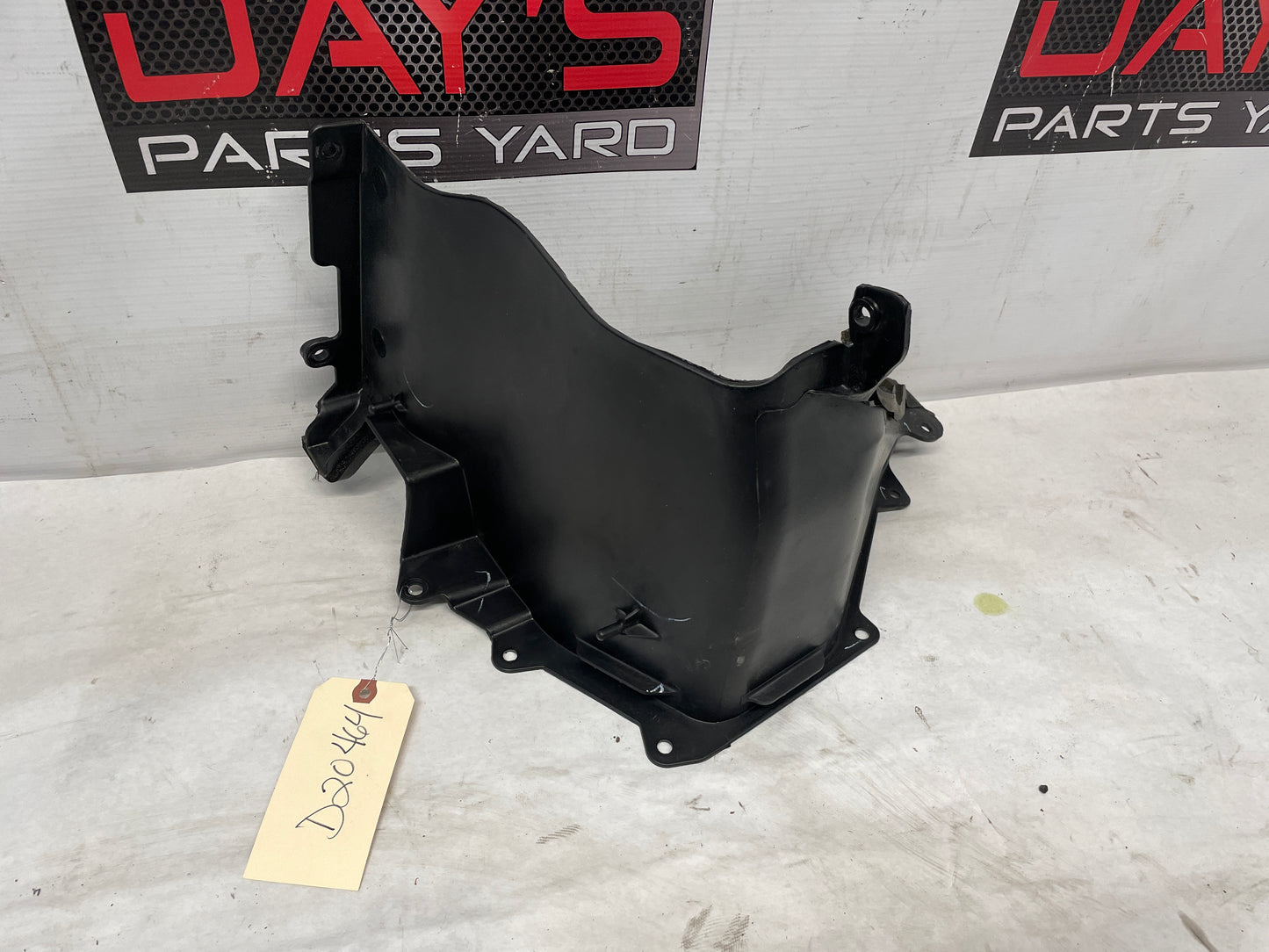 2017 Chevy SS Sedan Cabin Air Filter Heater Box Plastic Shroud OEM - Day's Parts Yard