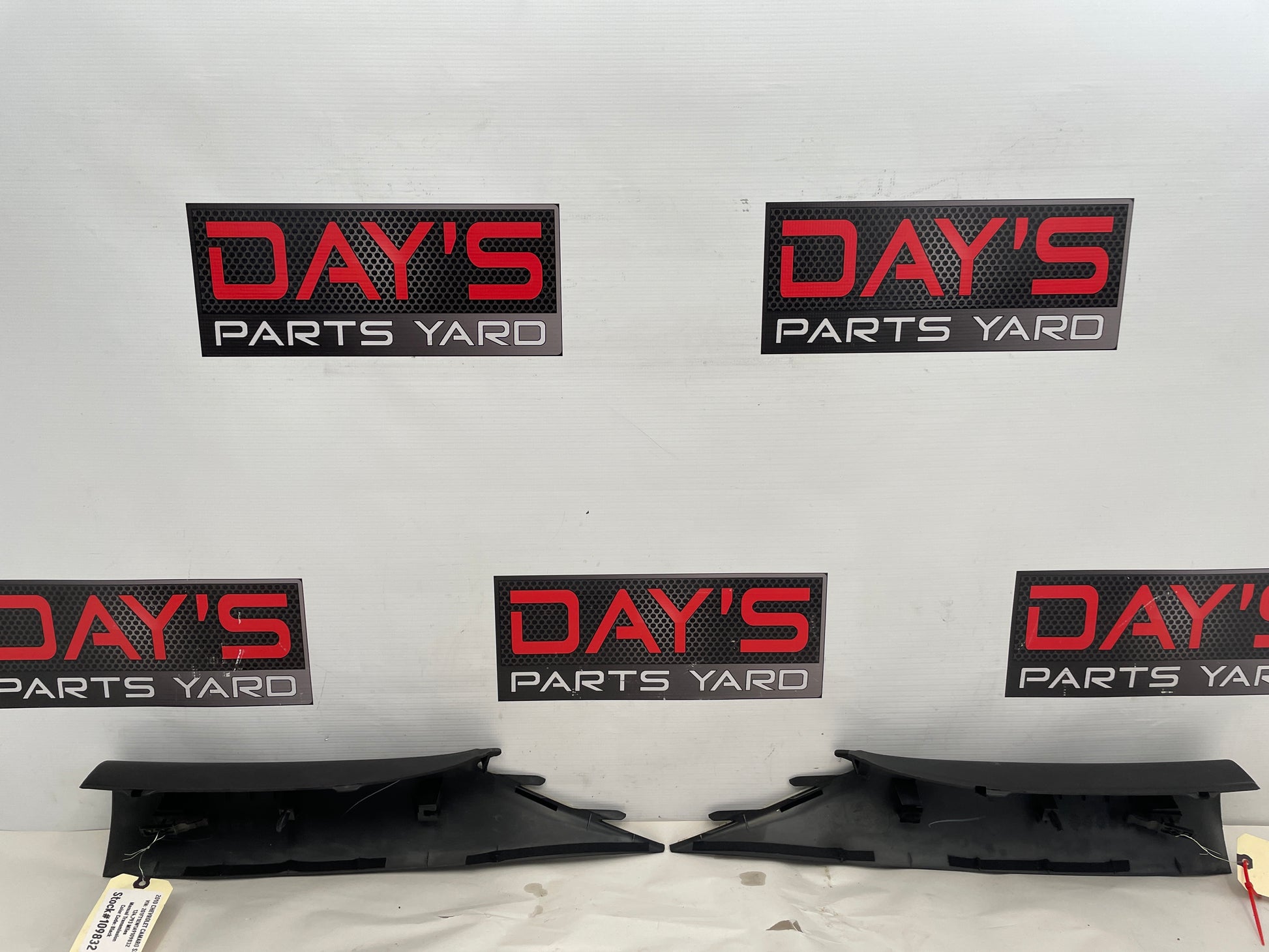 2010 Chevy Camaro SS RH & LH Interior A Pillar Trim OEM - Day's Parts Yard