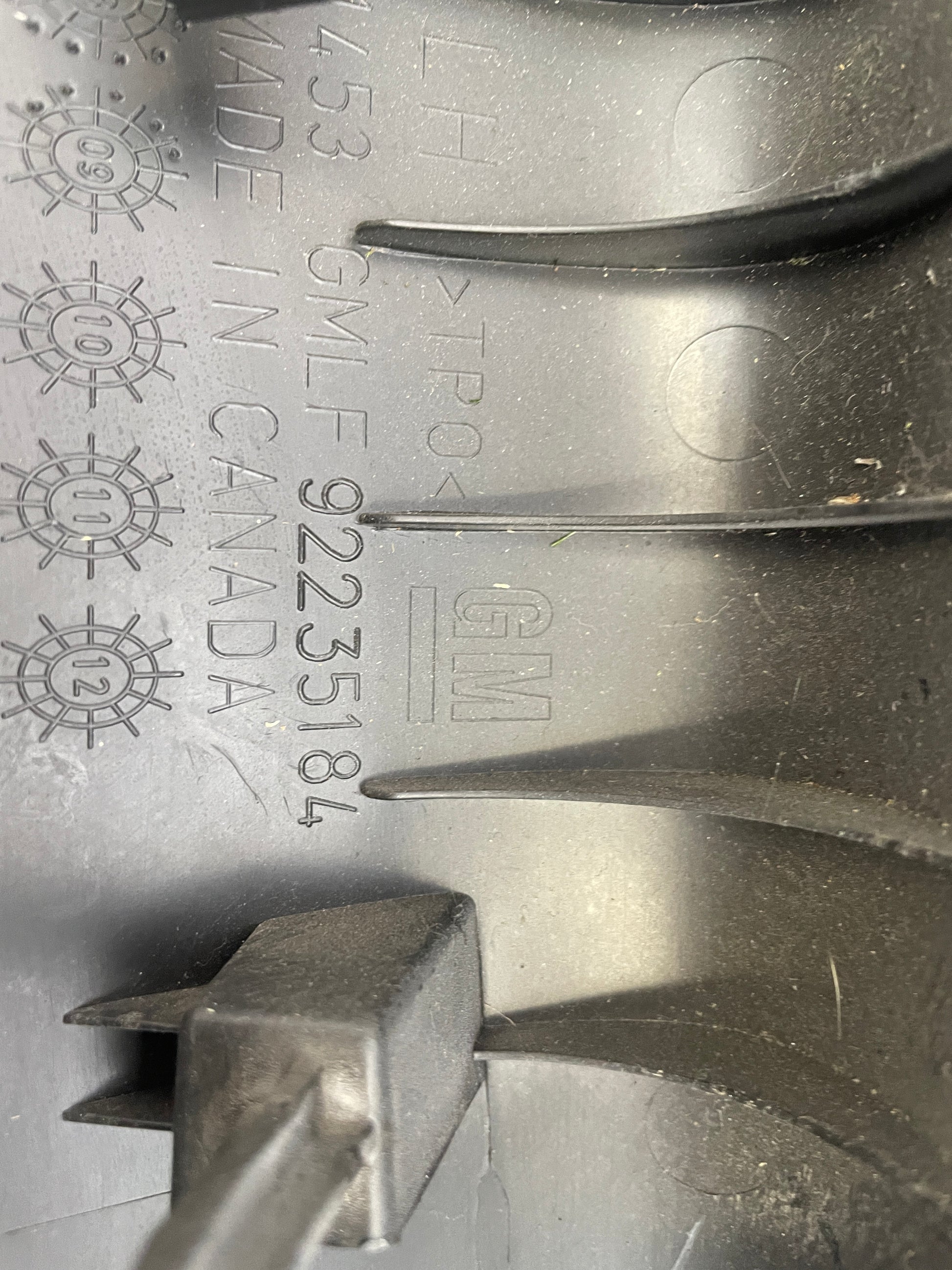 2010 Chevy Camaro SS RH & LH Interior A Pillar Trim OEM - Day's Parts Yard