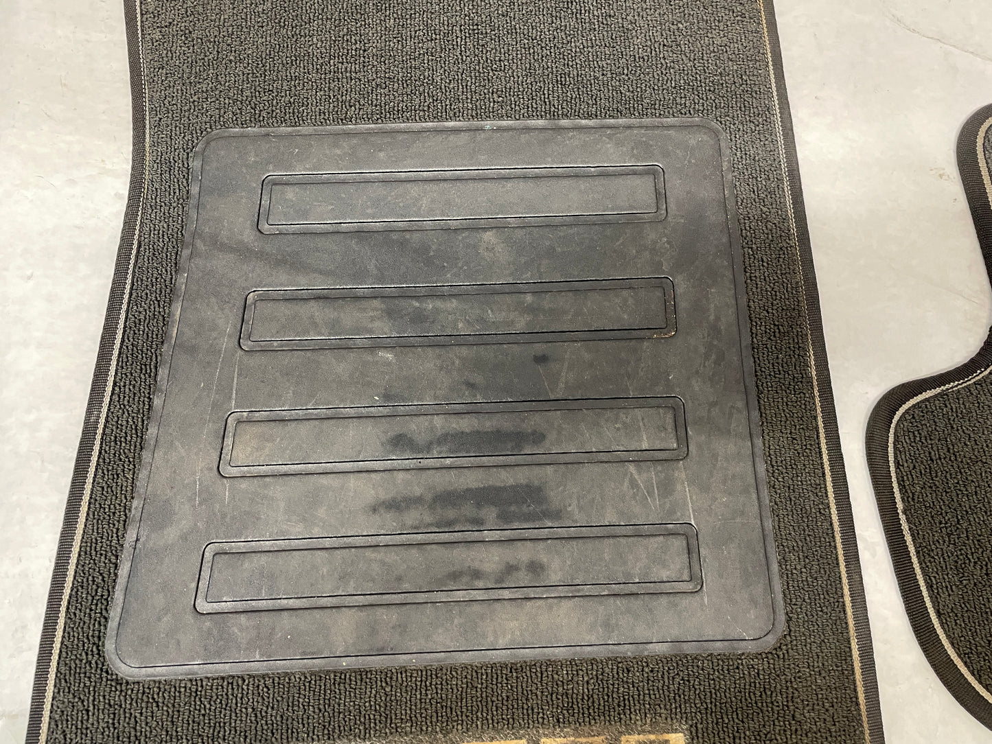 2012 Chevy Camaro ZL1 Front and Rear Floor Mats OEM - Day's Parts Yard